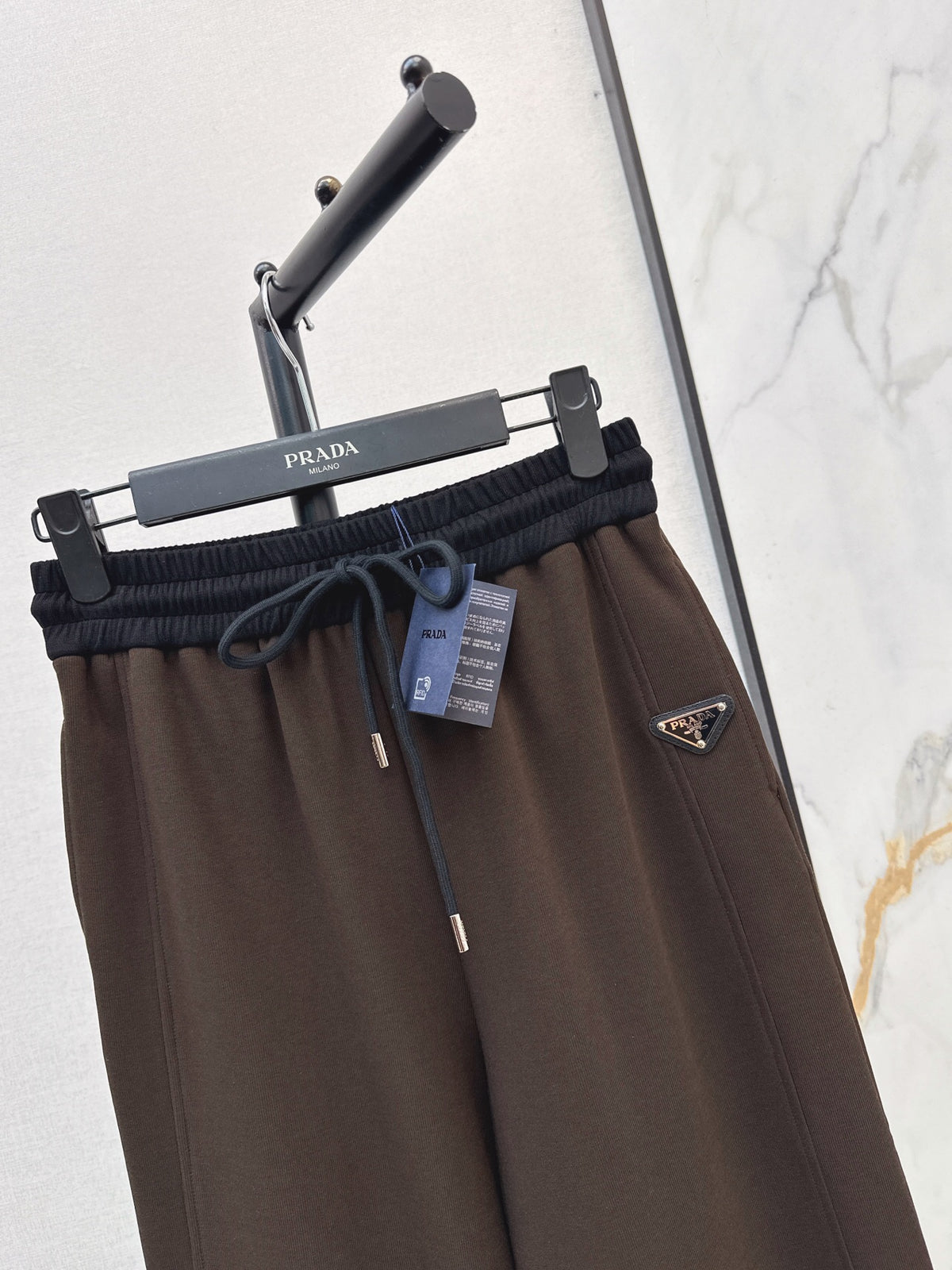 26FW New Color-Block Straight-Leg Trousers 🤎