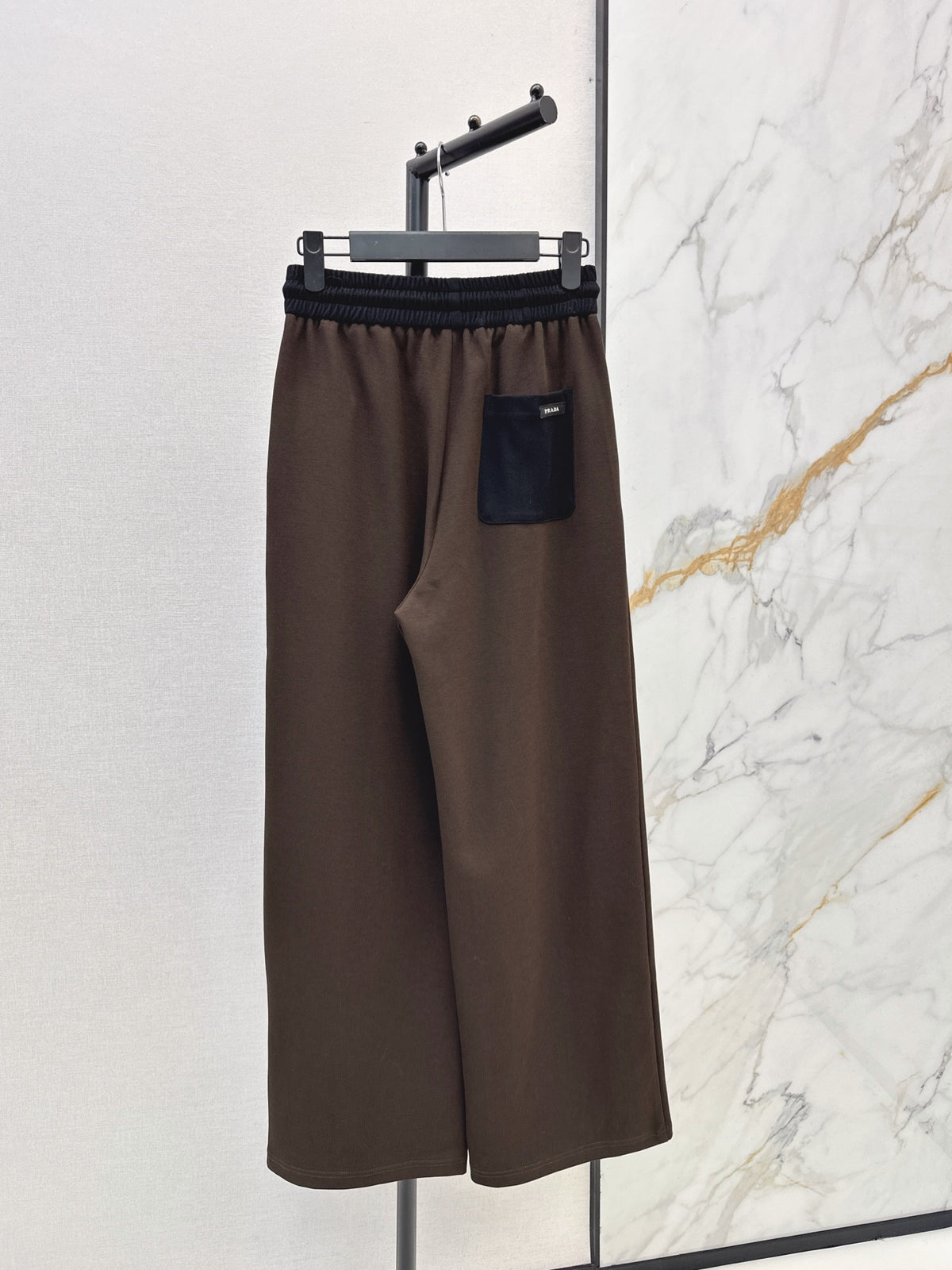26FW New Color-Block Straight-Leg Trousers 🤎