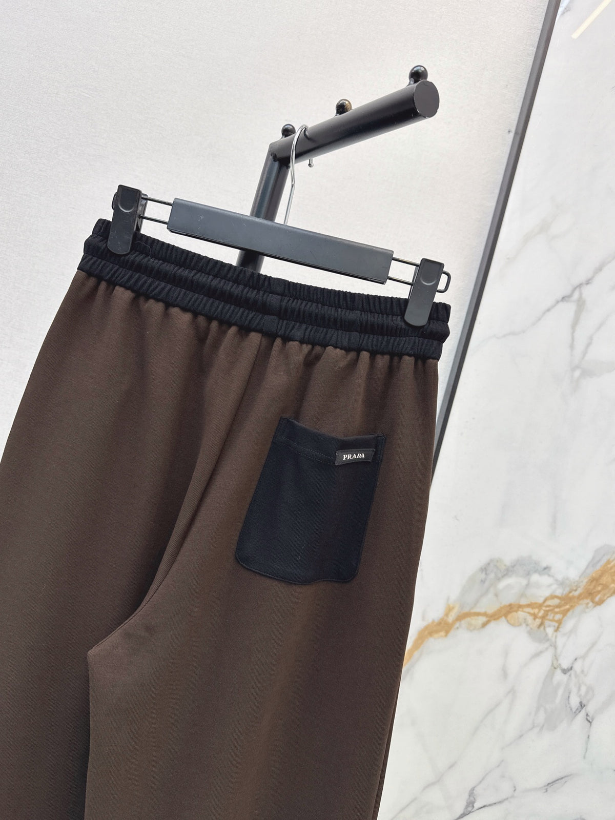 26FW New Color-Block Straight-Leg Trousers 🤎