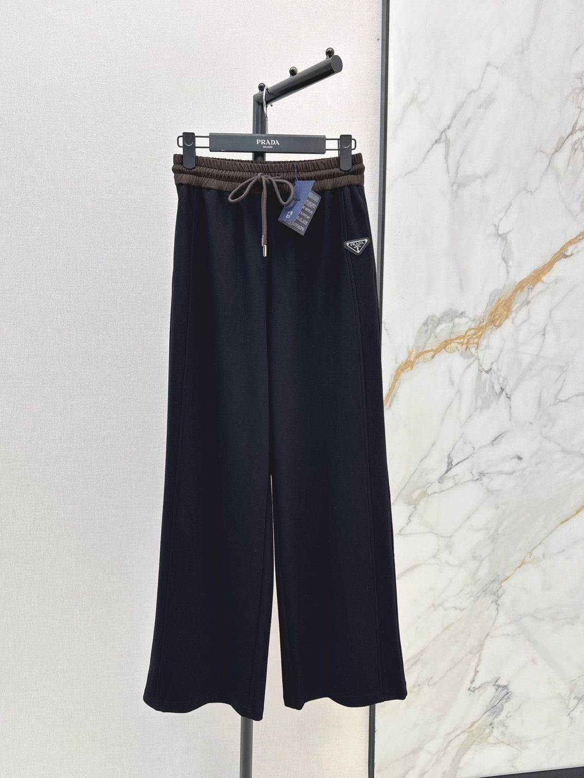 26FW New Color-Block Straight-Leg Trousers 🤎