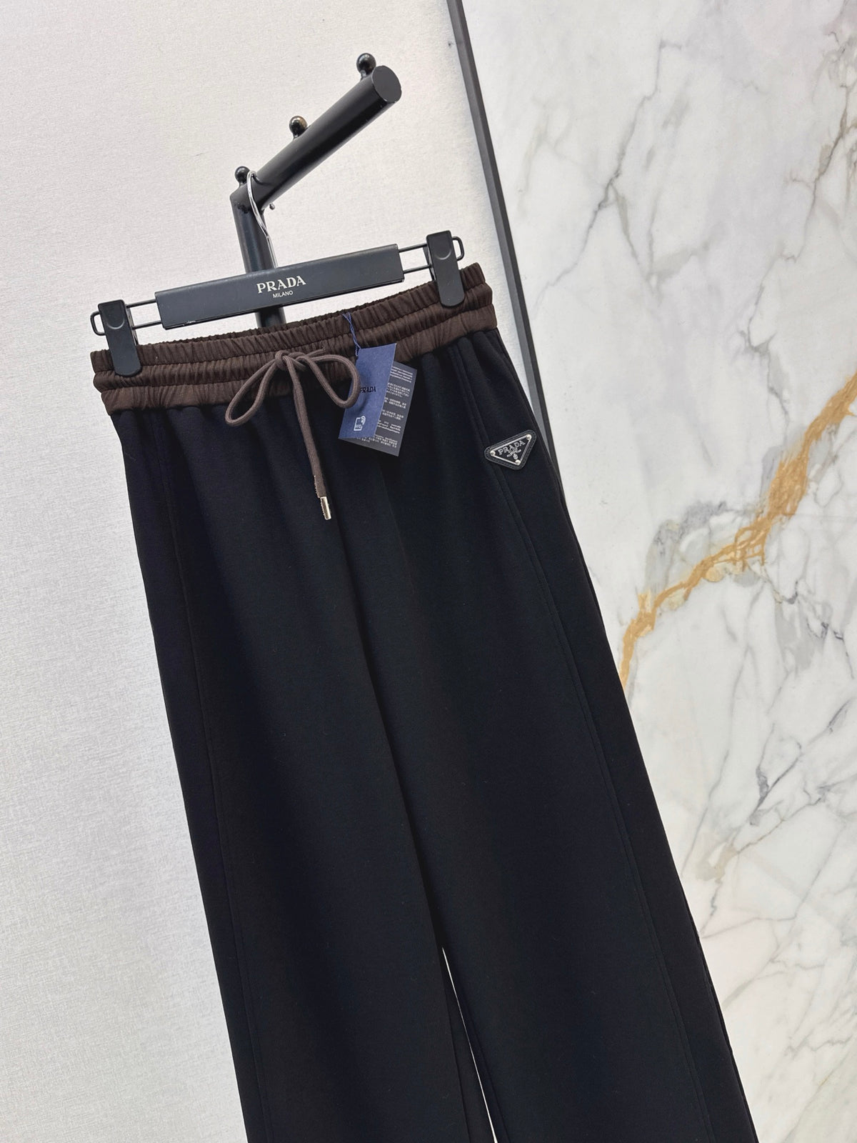 26FW New Color-Block Straight-Leg Trousers 🤎