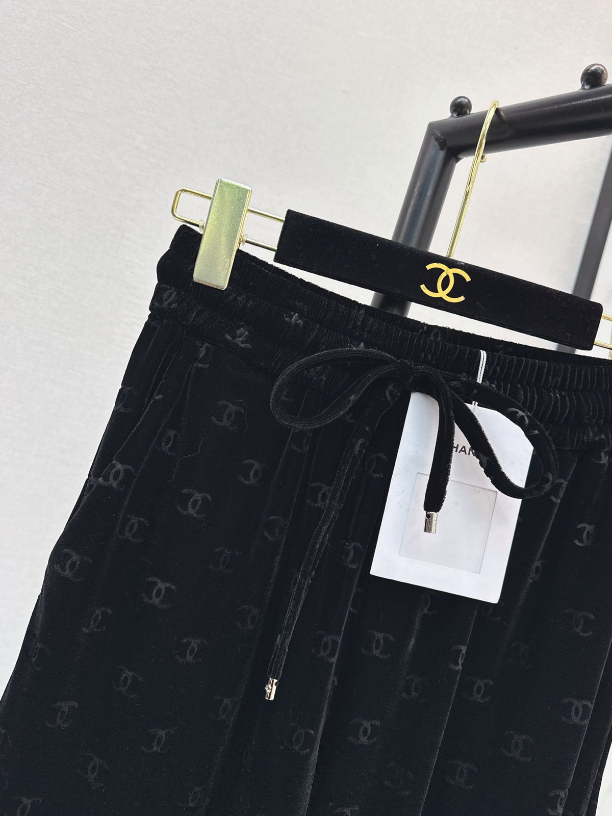 🔥Highest Quality🔥26FW New Velvet Trousers 🖤