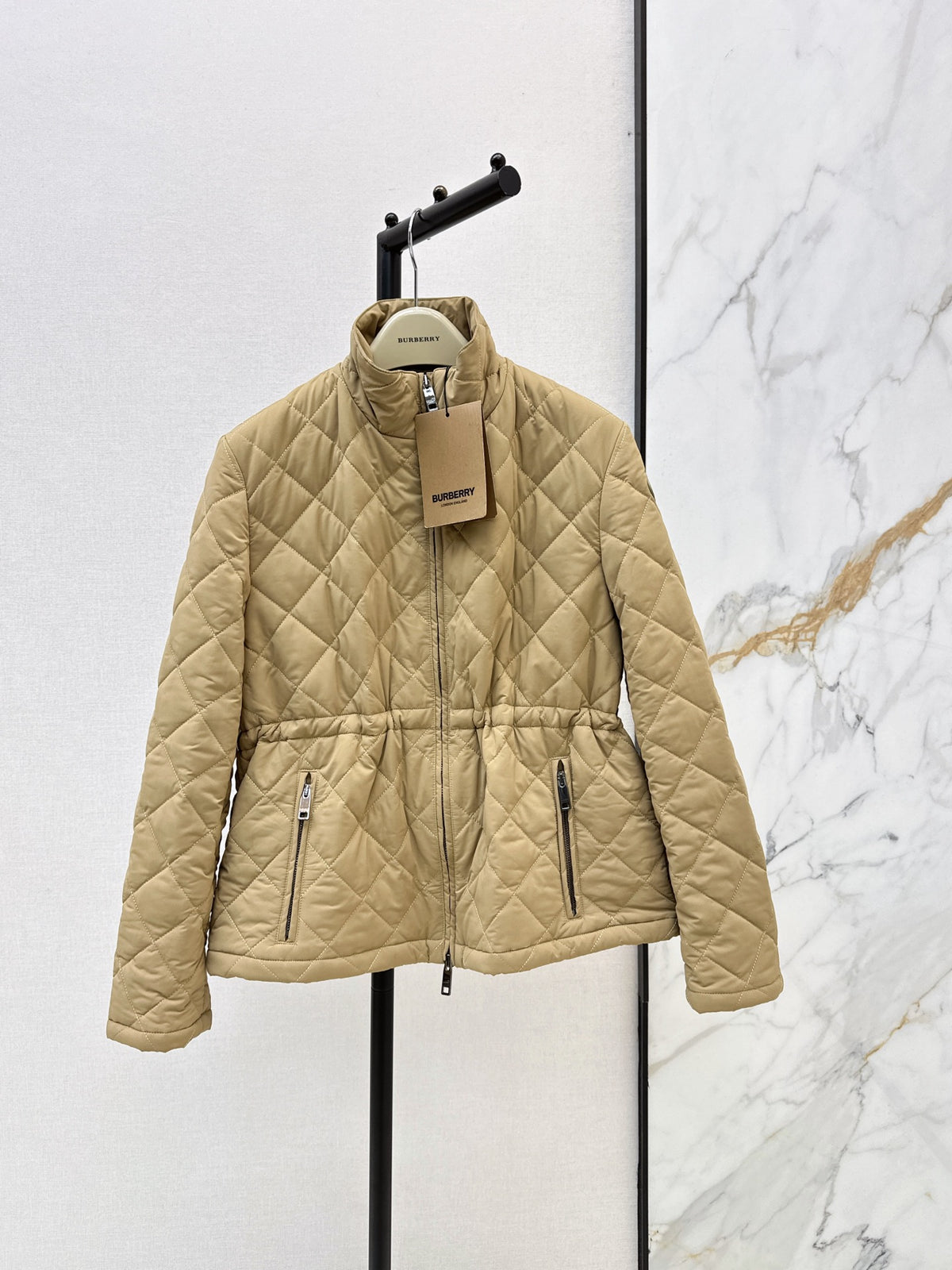26FW New Stand-Collar Drawstring Padded Jacket 🤎