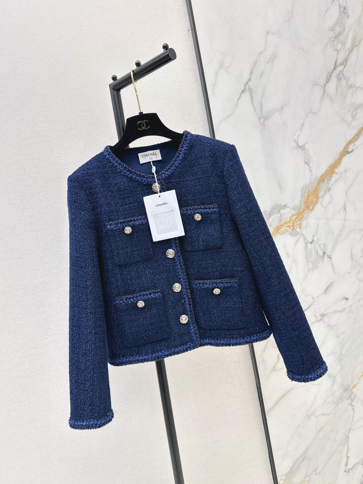 26FW New Crew-Neck Knit Jacket 🩵