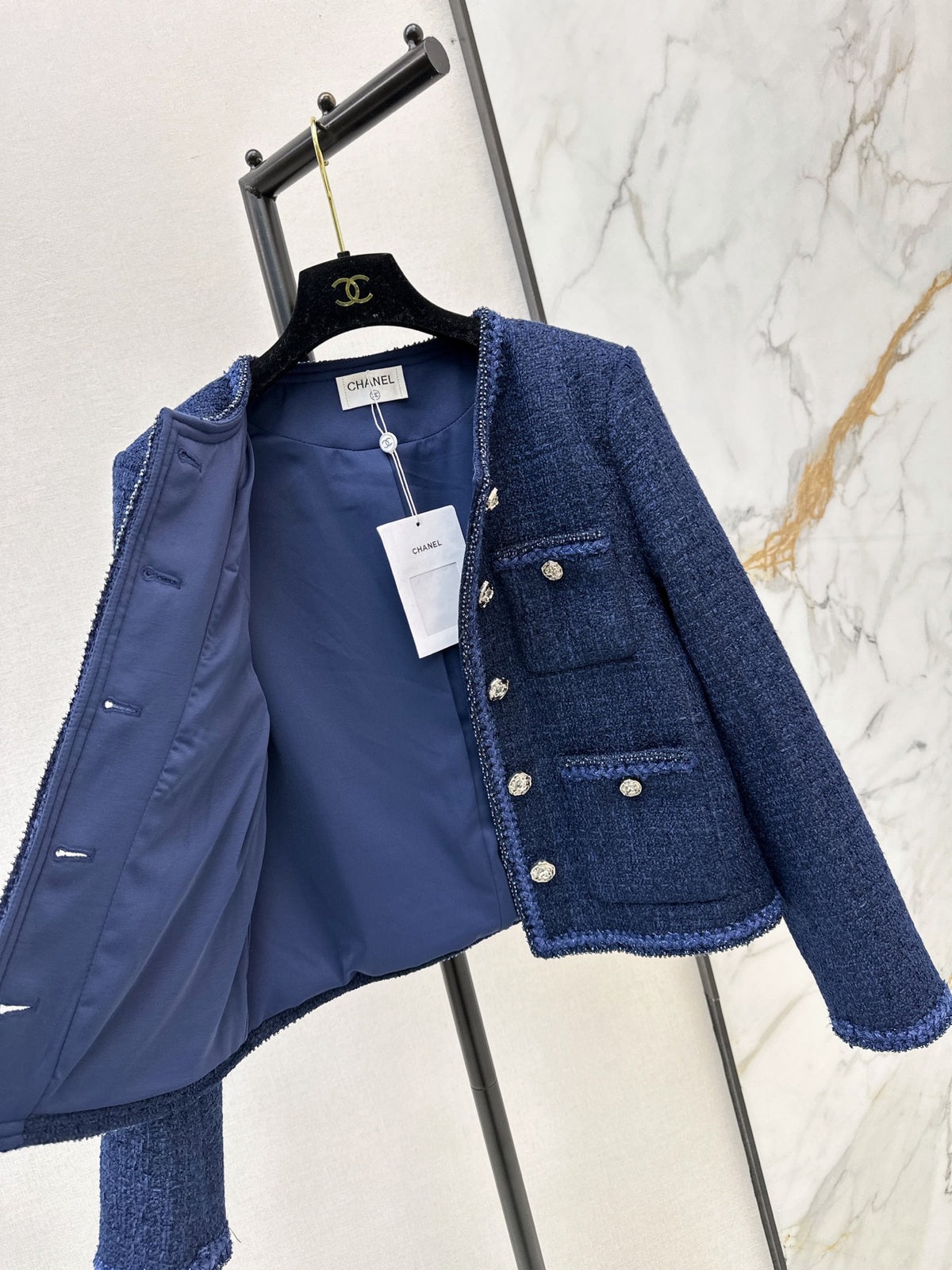 26FW New Crew-Neck Knit Jacket 🩵