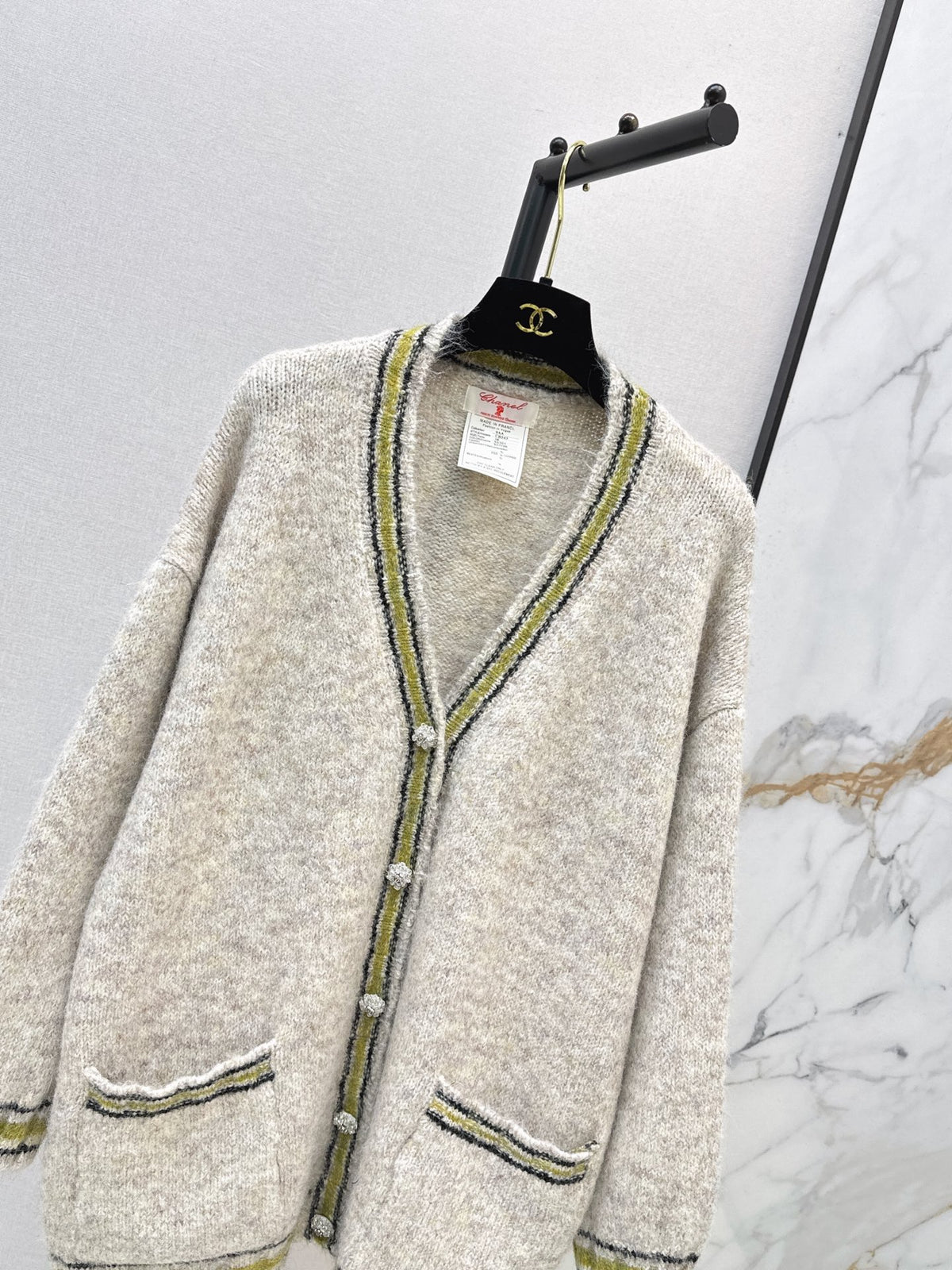 26FW New Color-Block Striped Trim Knit Cardigan 🤍