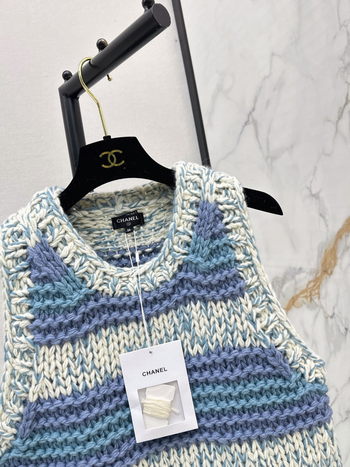 🔥Highest Quality🔥26FW New Color-Block Sleeveless Vest 🤍
