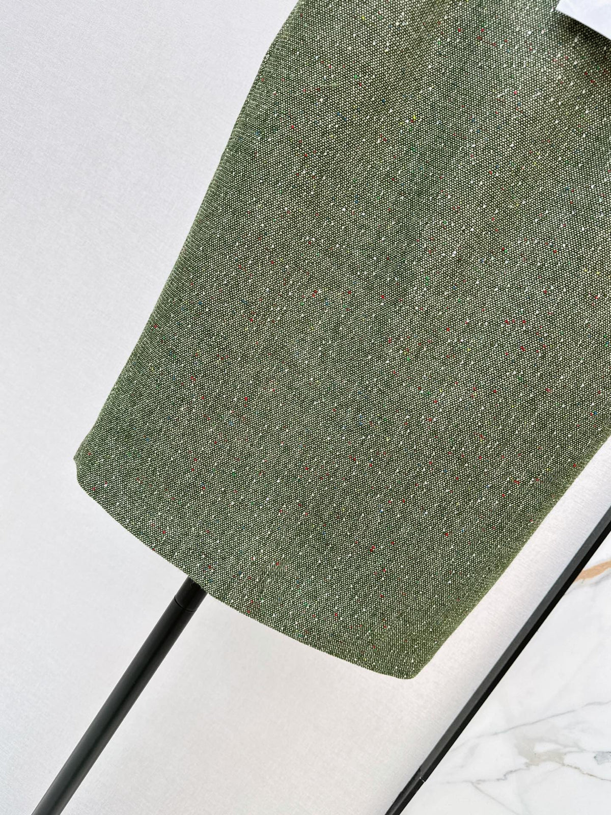 26FW New High-Waisted Green Tweed Skirt 💚