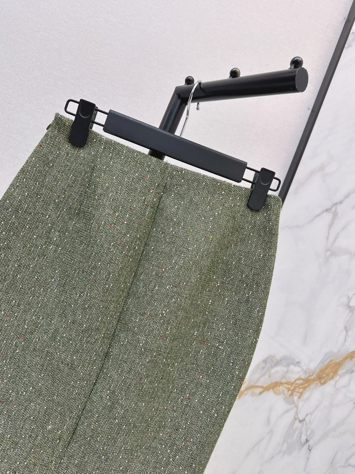 26FW New High-Waisted Green Tweed Skirt 💚