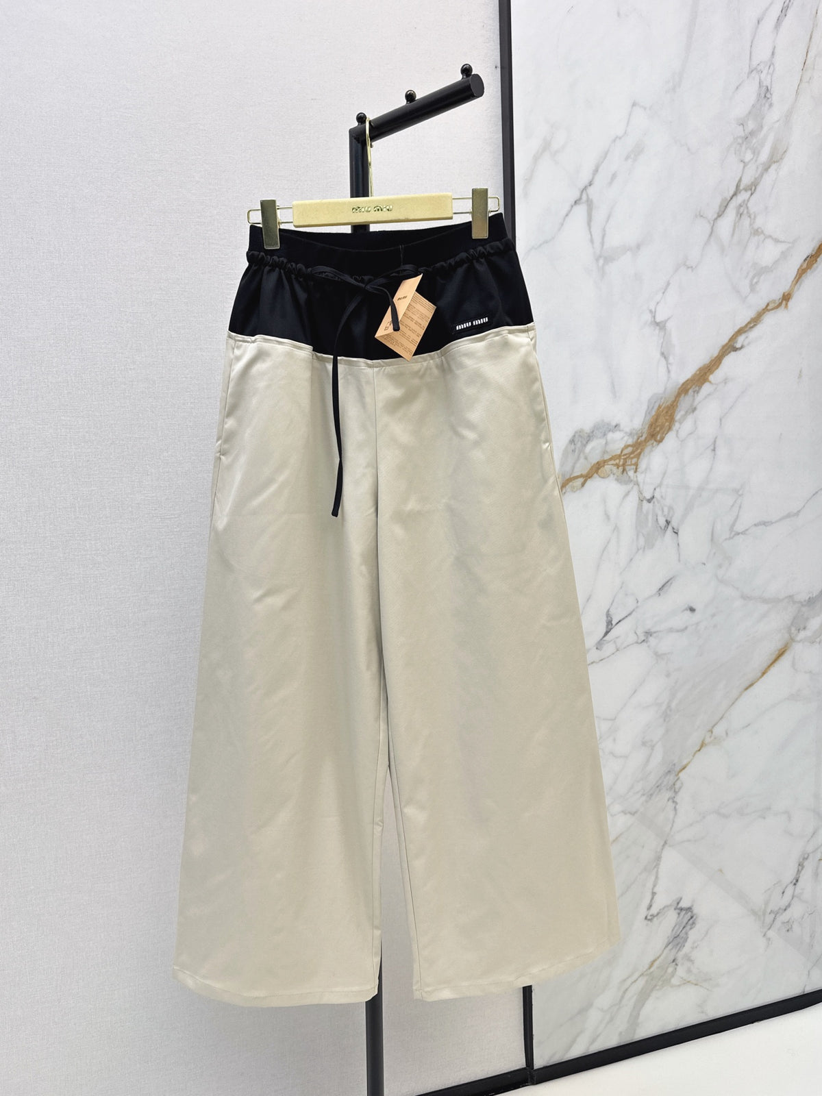 26FW New Straight-Leg Wide-Leg Trousers 🩶