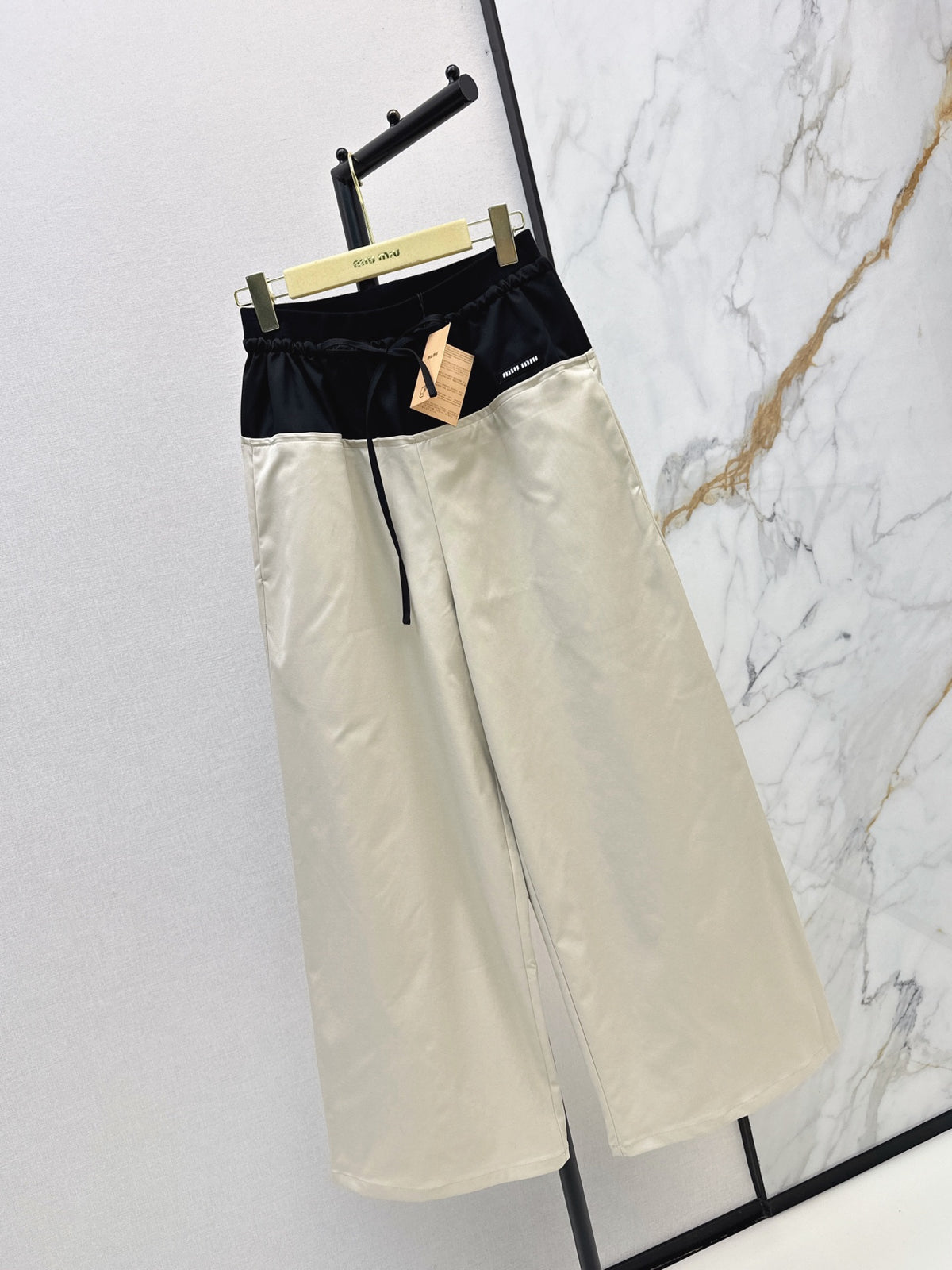 26FW New Straight-Leg Wide-Leg Trousers 🩶
