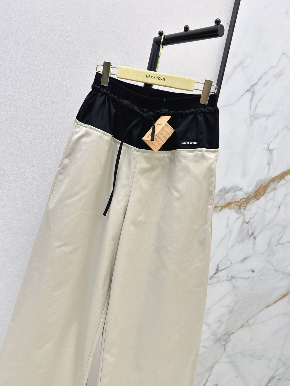 26FW New Straight-Leg Wide-Leg Trousers 🩶