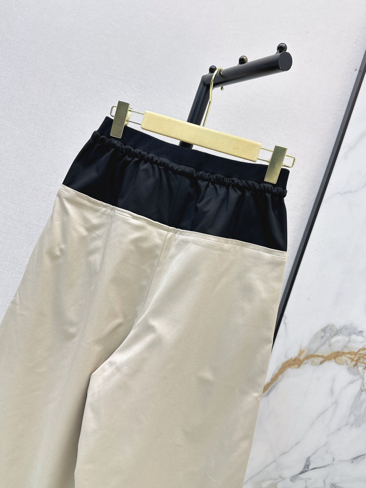 26FW New Straight-Leg Wide-Leg Trousers 🩶