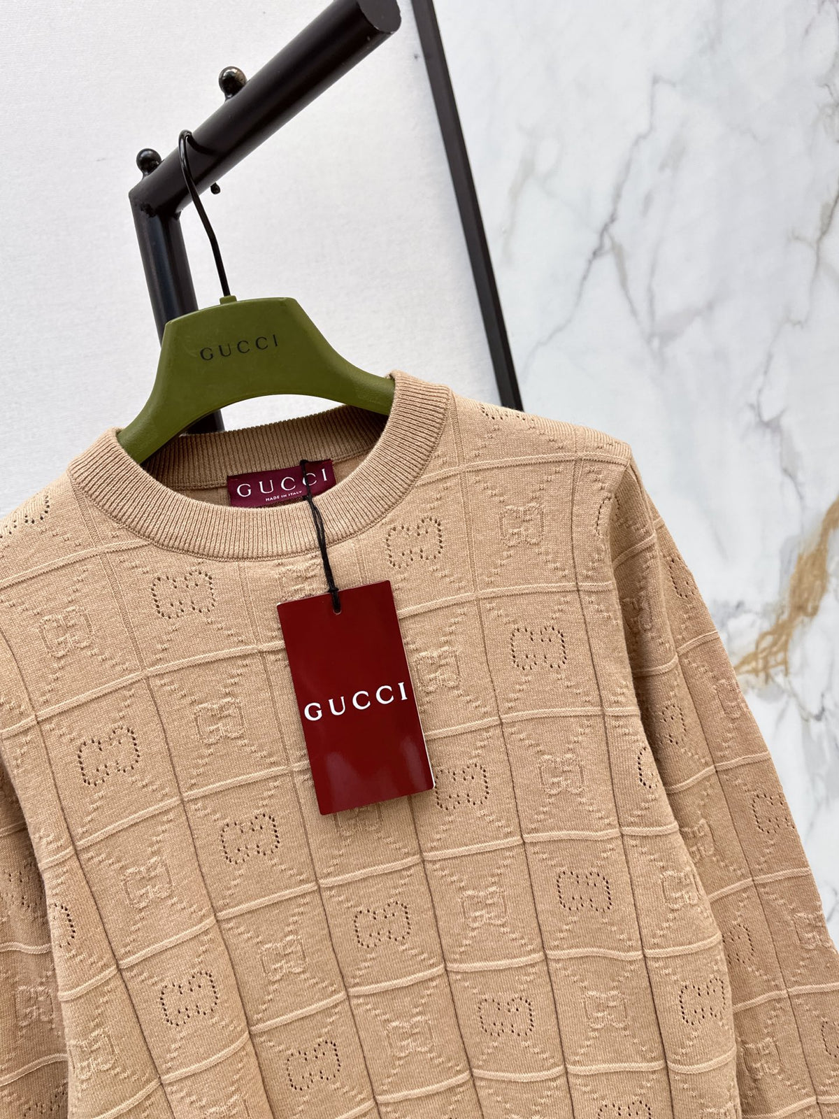 26FW New Crew-Neck Knit Top 🤎💙