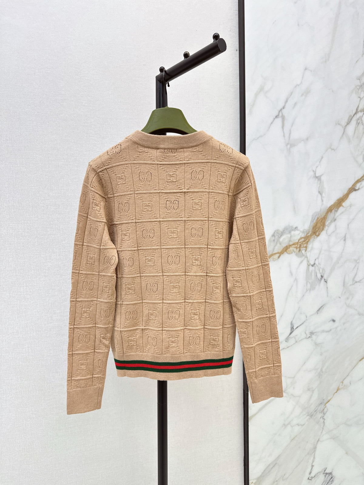 26FW New Crew-Neck Knit Top 🤎💙