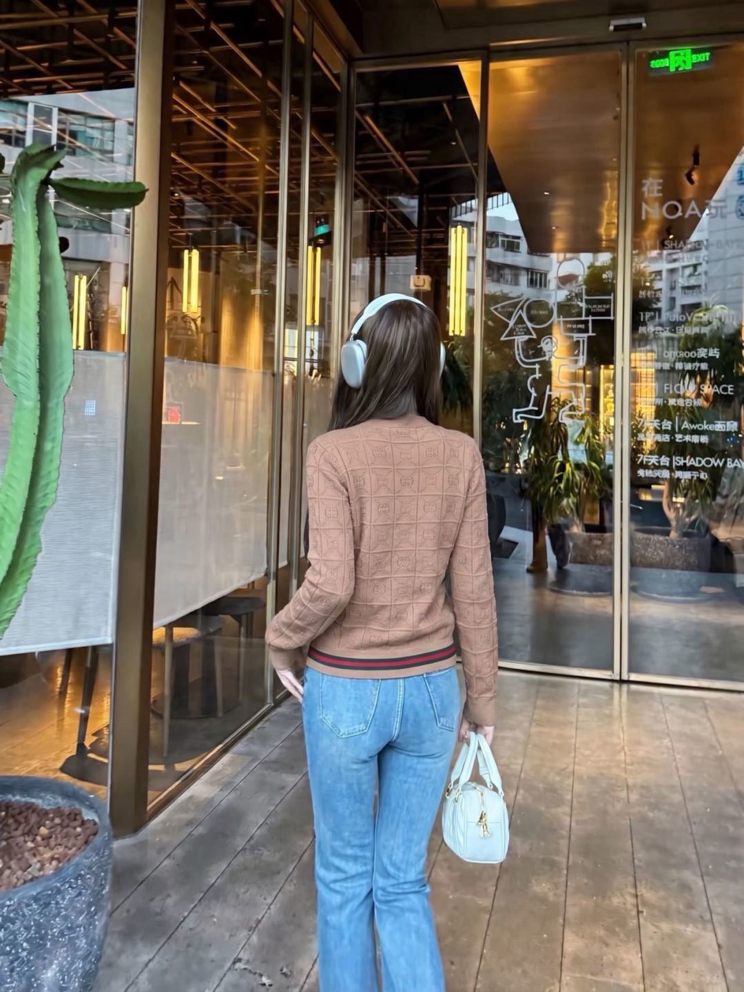 26FW New Crew-Neck Knit Top 🤎💙
