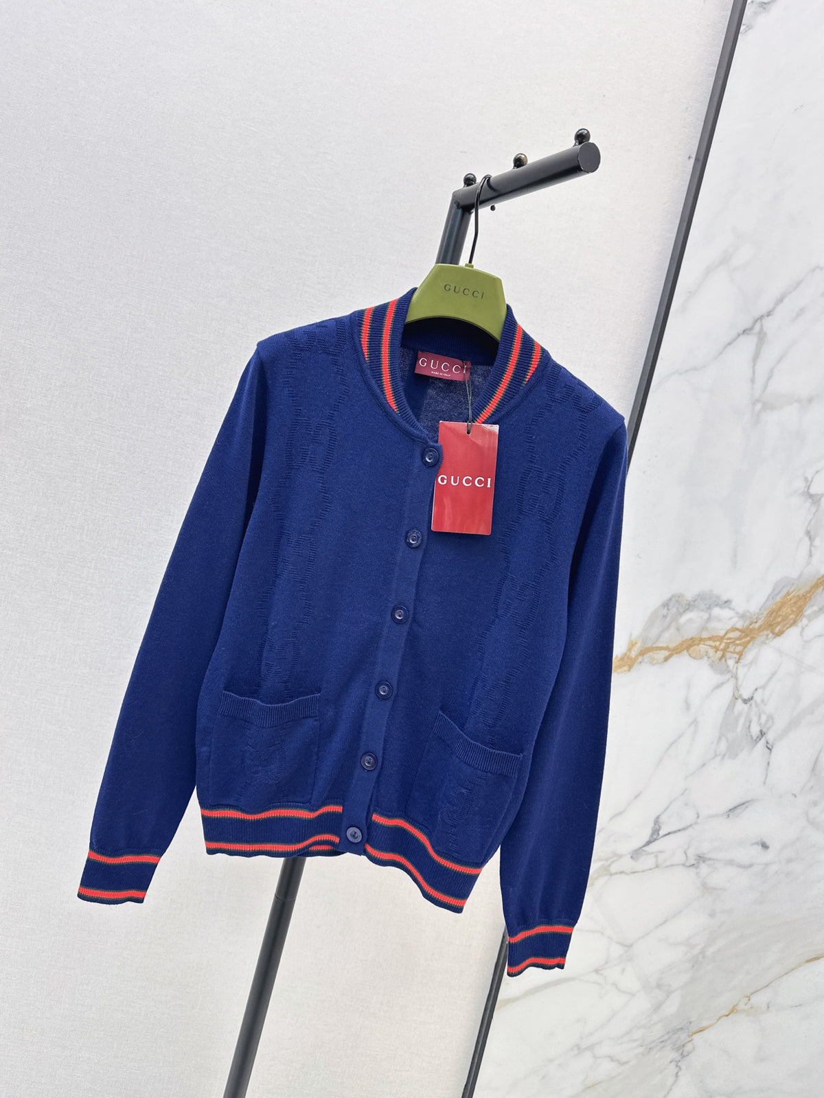 26FW New Color-Contrast Trim Cardigan 🤍💙