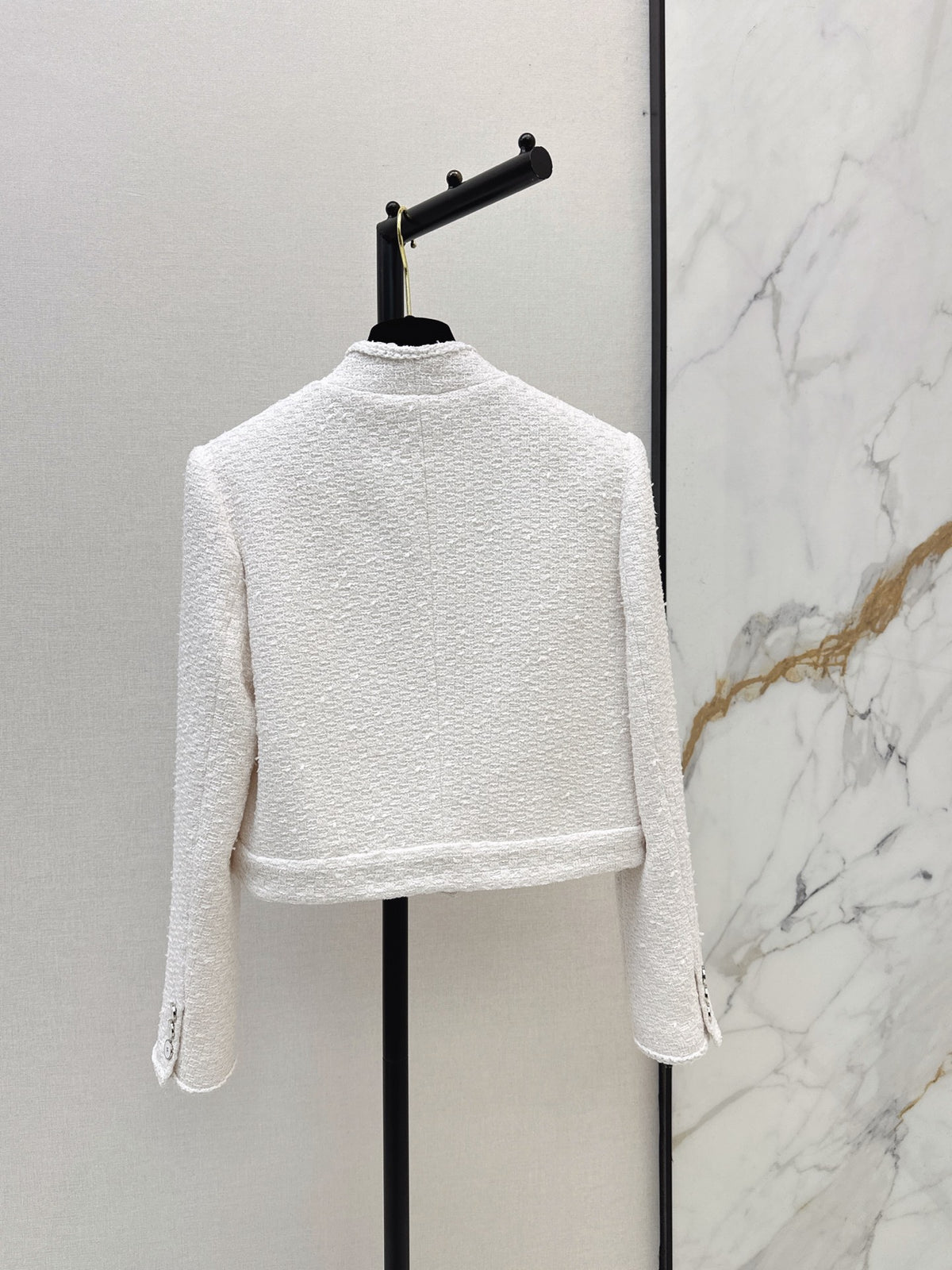 26FW New V-Neck Cropped Knit Jacket 🤍