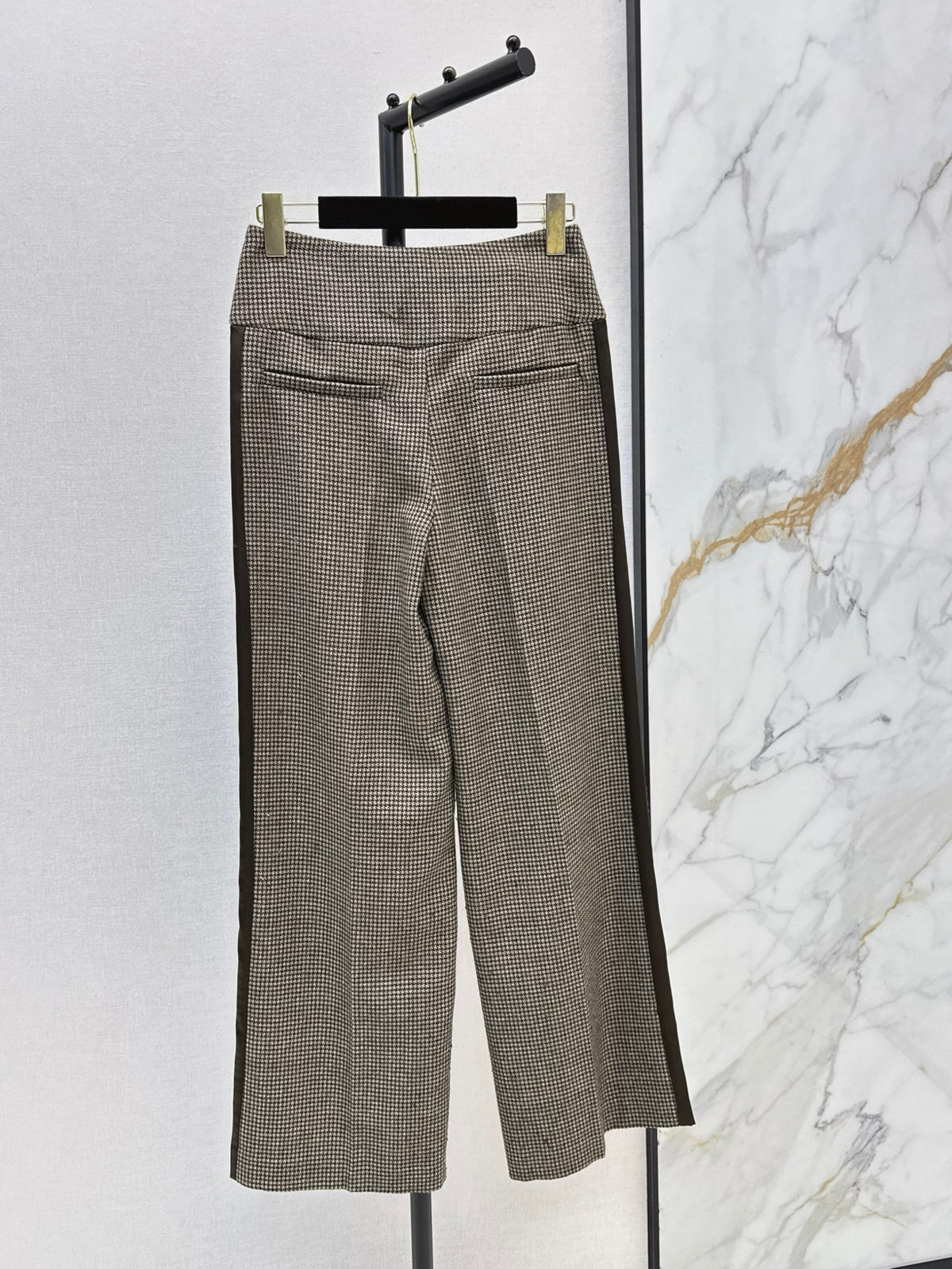 🔥Highest Quality🔥26FW New: Vintage-style straight-leg trousers in houndstooth 🤎