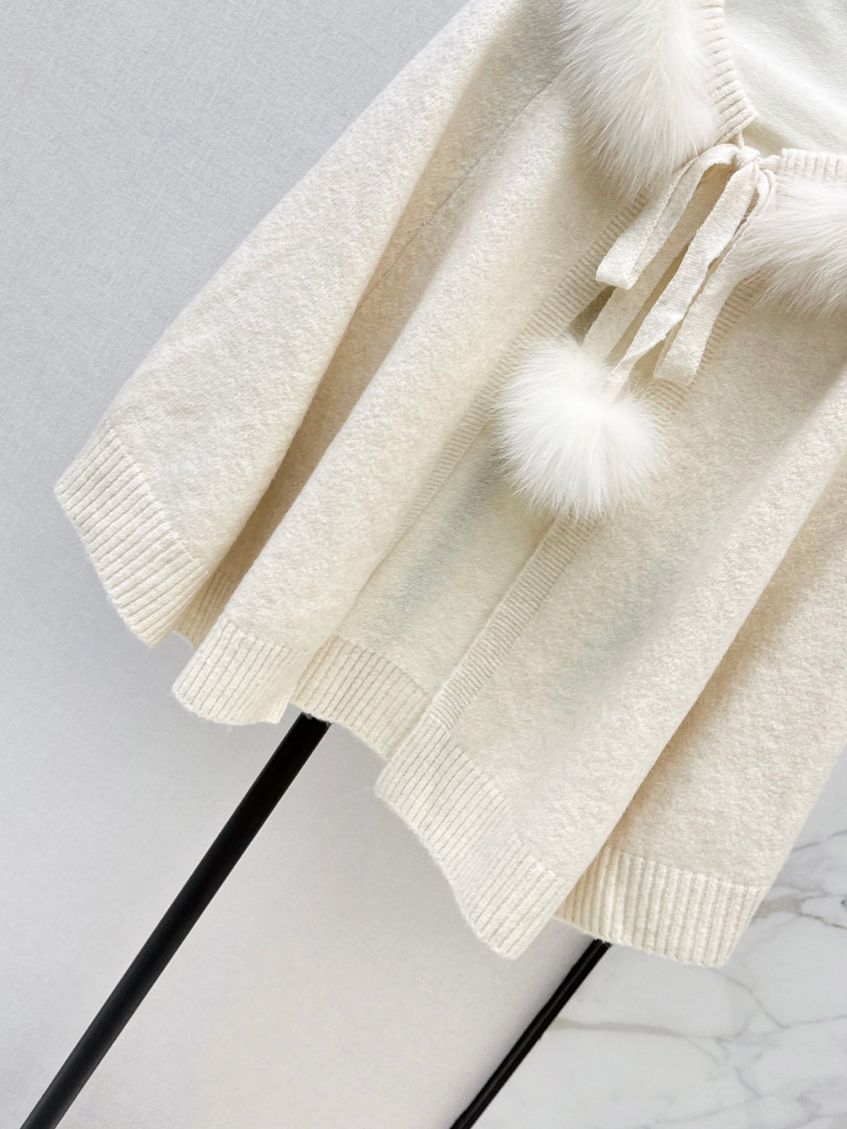 26FW New Fox Fur Collar Cape Coat 🤍🩶
