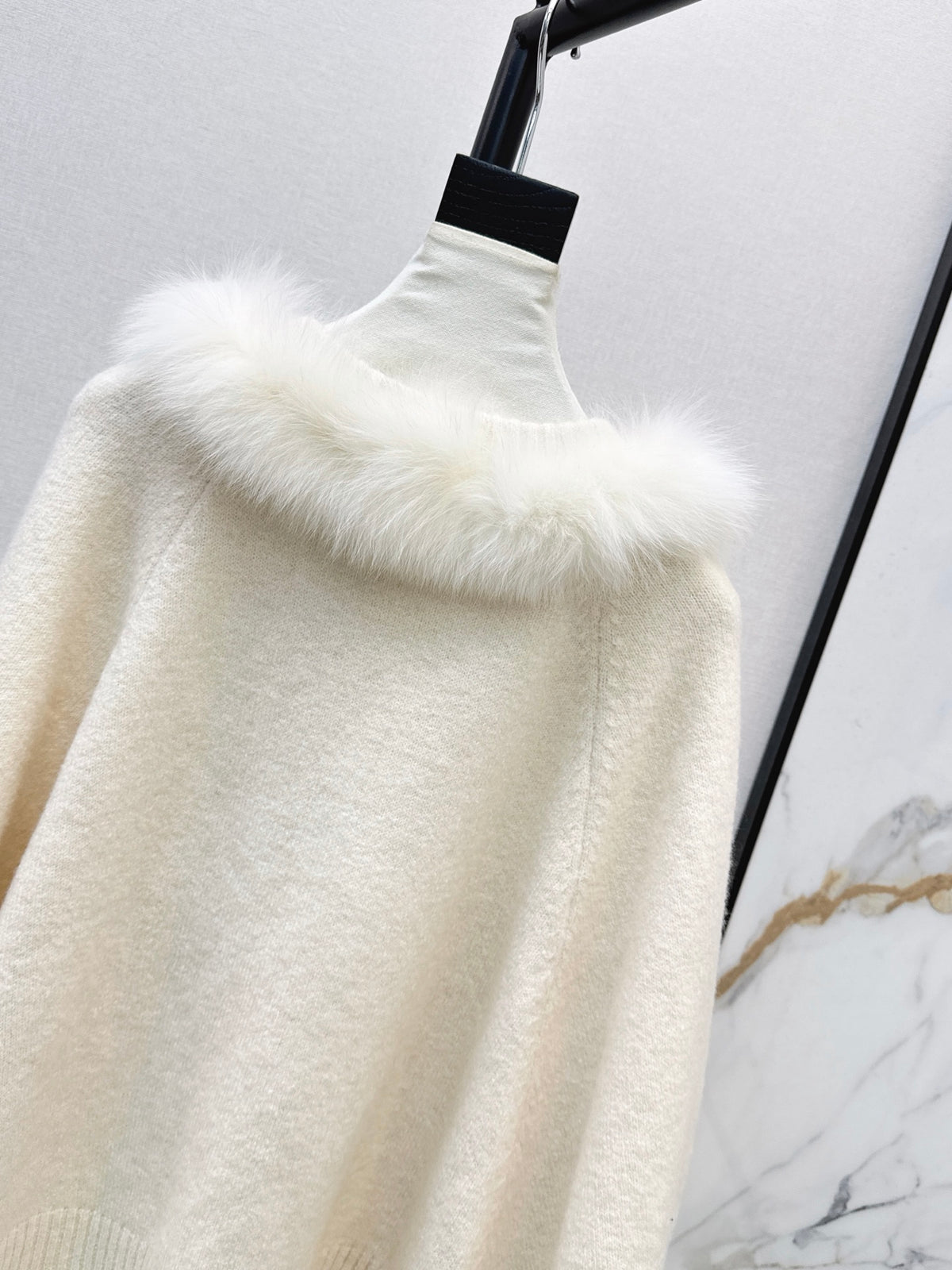 26FW New Fox Fur Collar Cape Coat 🤍🩶
