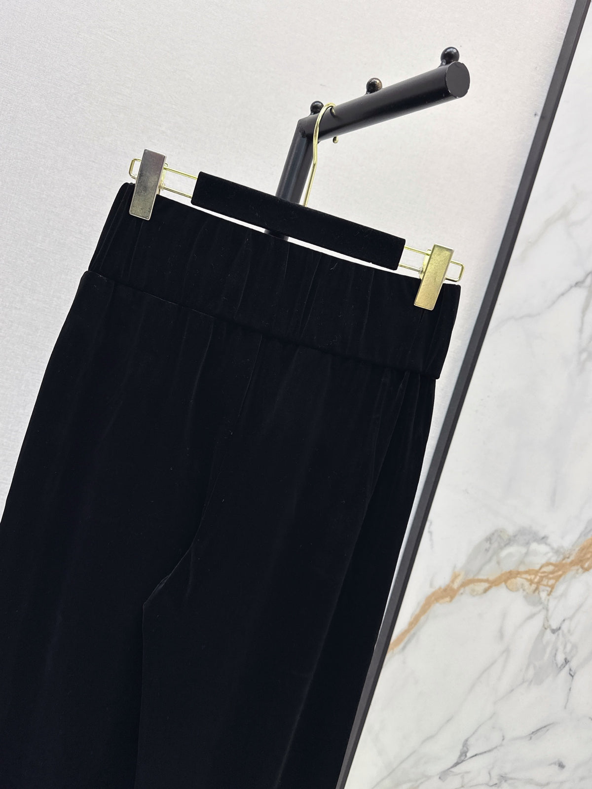 26FW New High-Waisted Straight-Leg Trousers 🖤