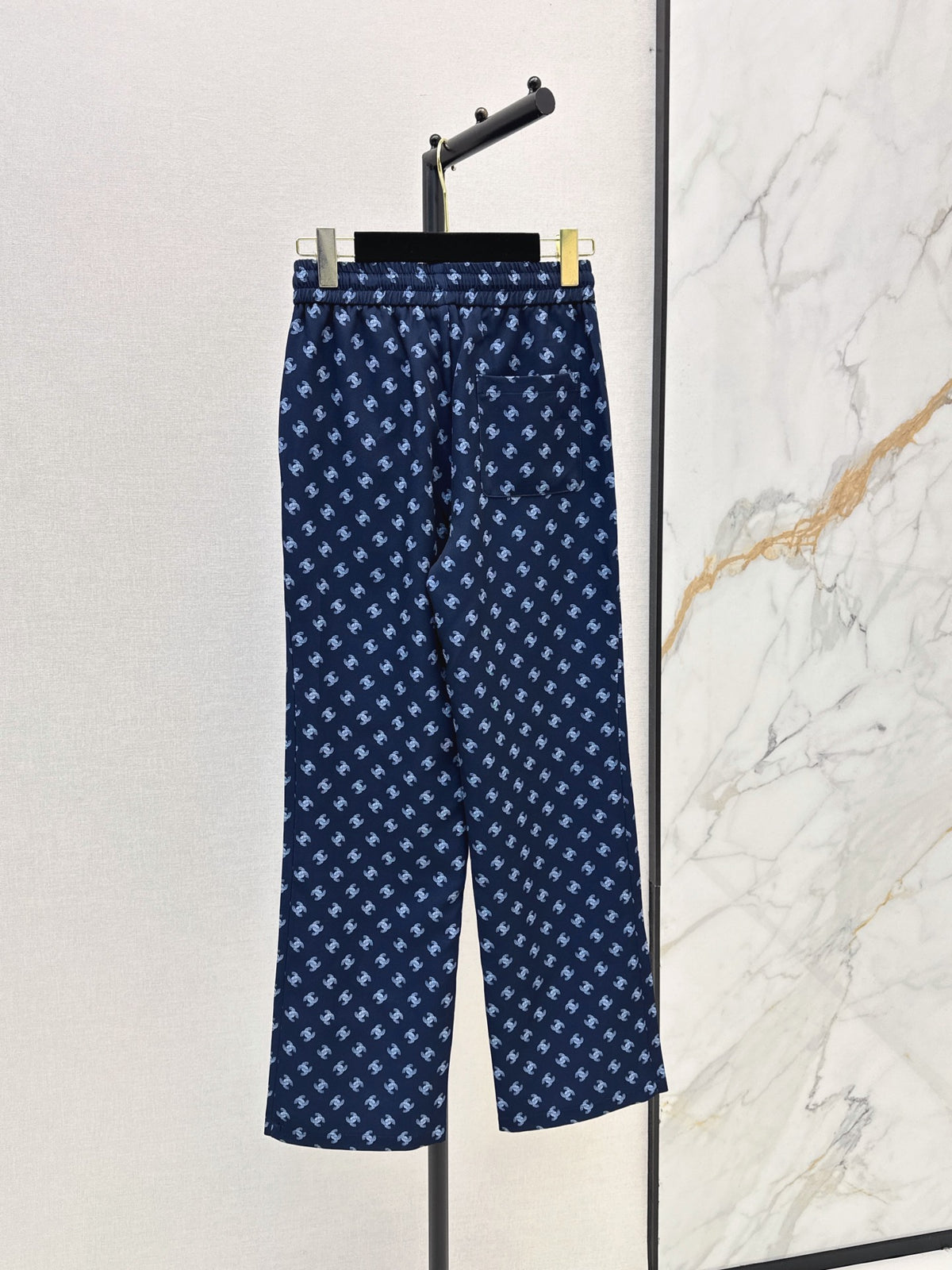 26FW New Straight-Leg Trousers with Iconic Double-C Monogram 🩵