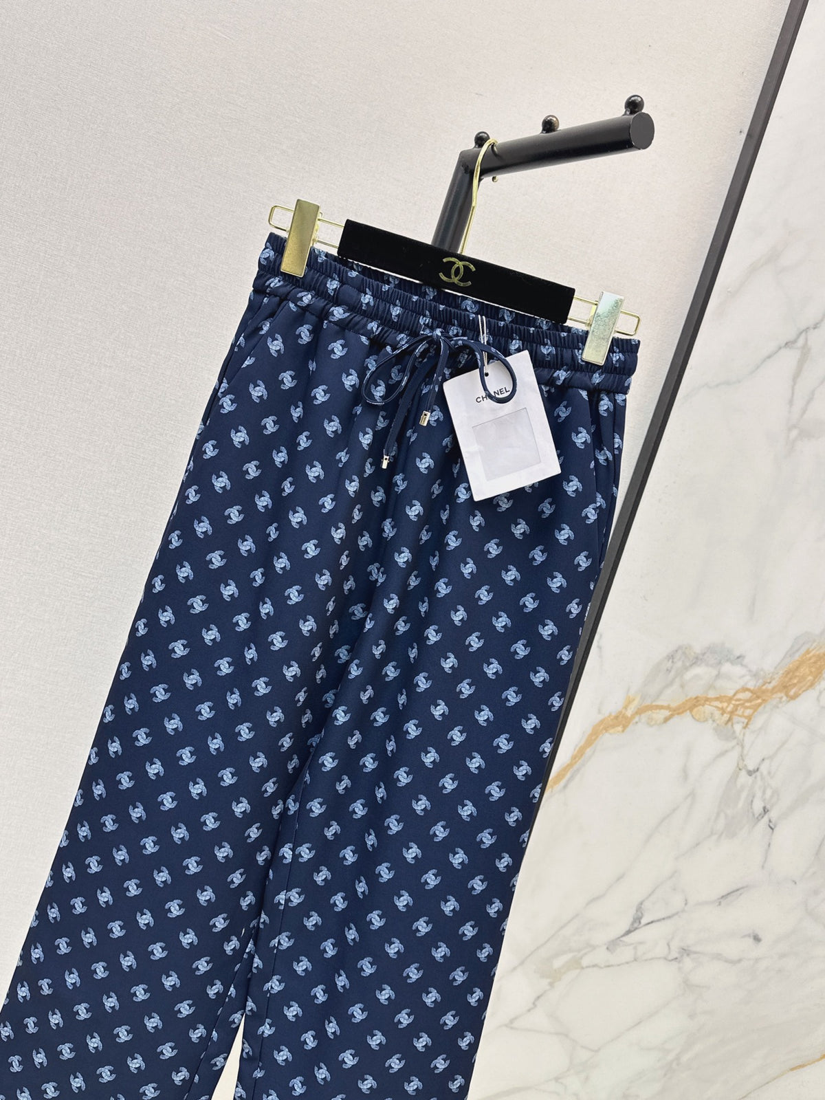 26FW New Straight-Leg Trousers with Iconic Double-C Monogram 🩵