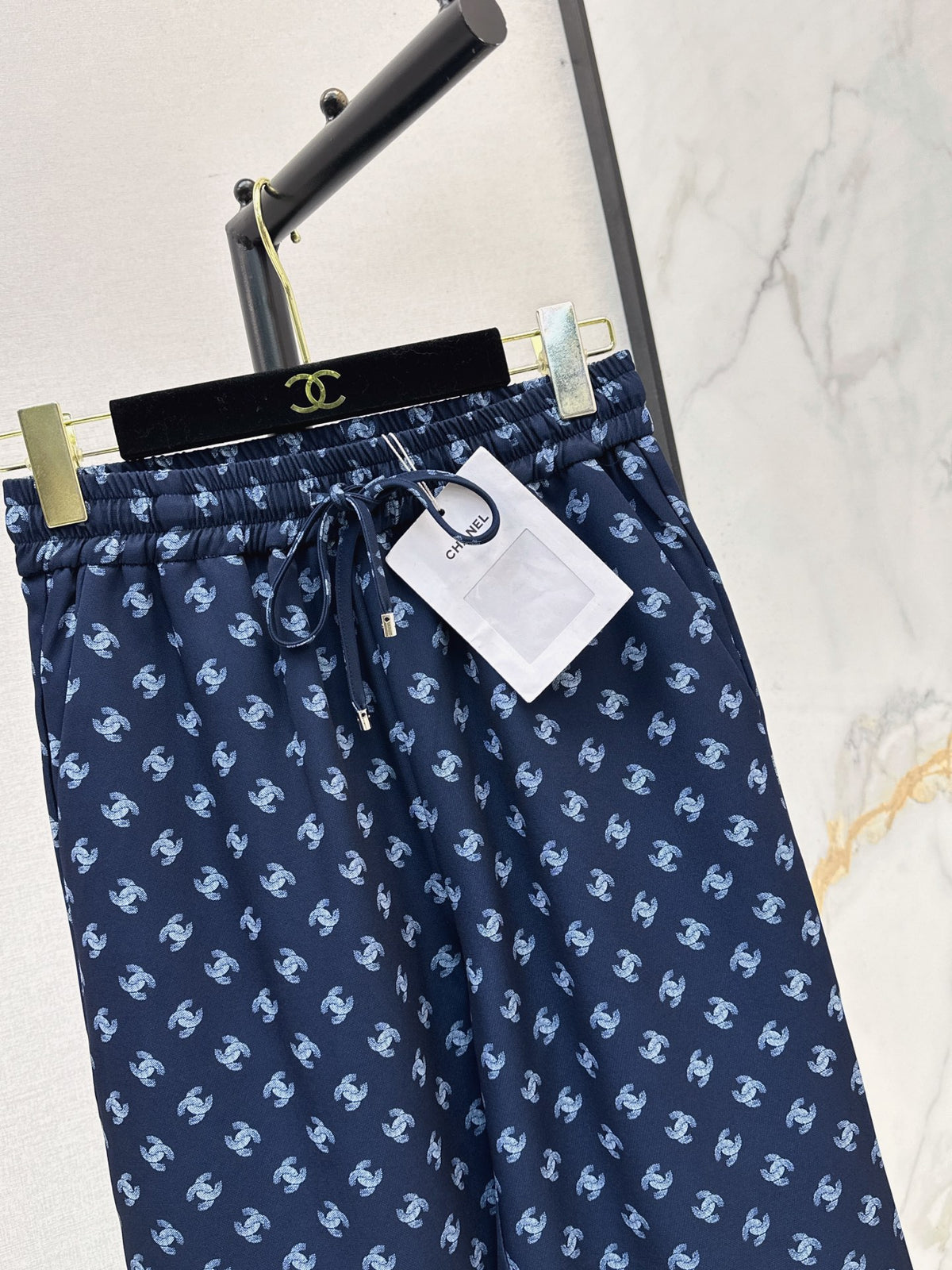 26FW New Straight-Leg Trousers with Iconic Double-C Monogram 🩵