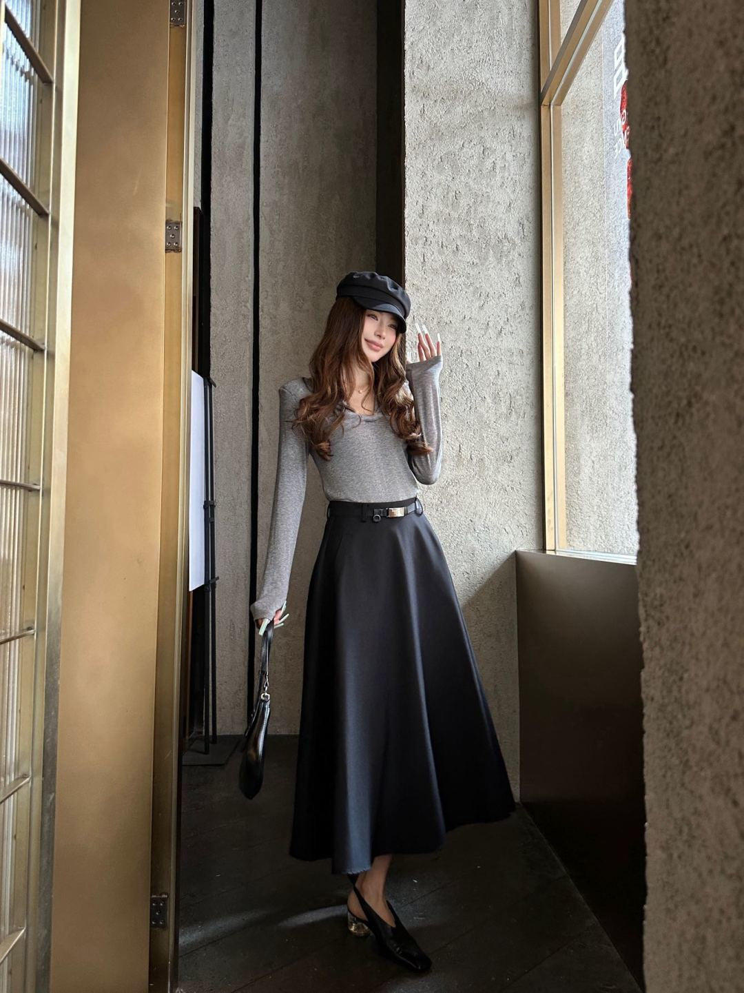 26FW New High-Waisted A-Line Skirt 🩶🖤