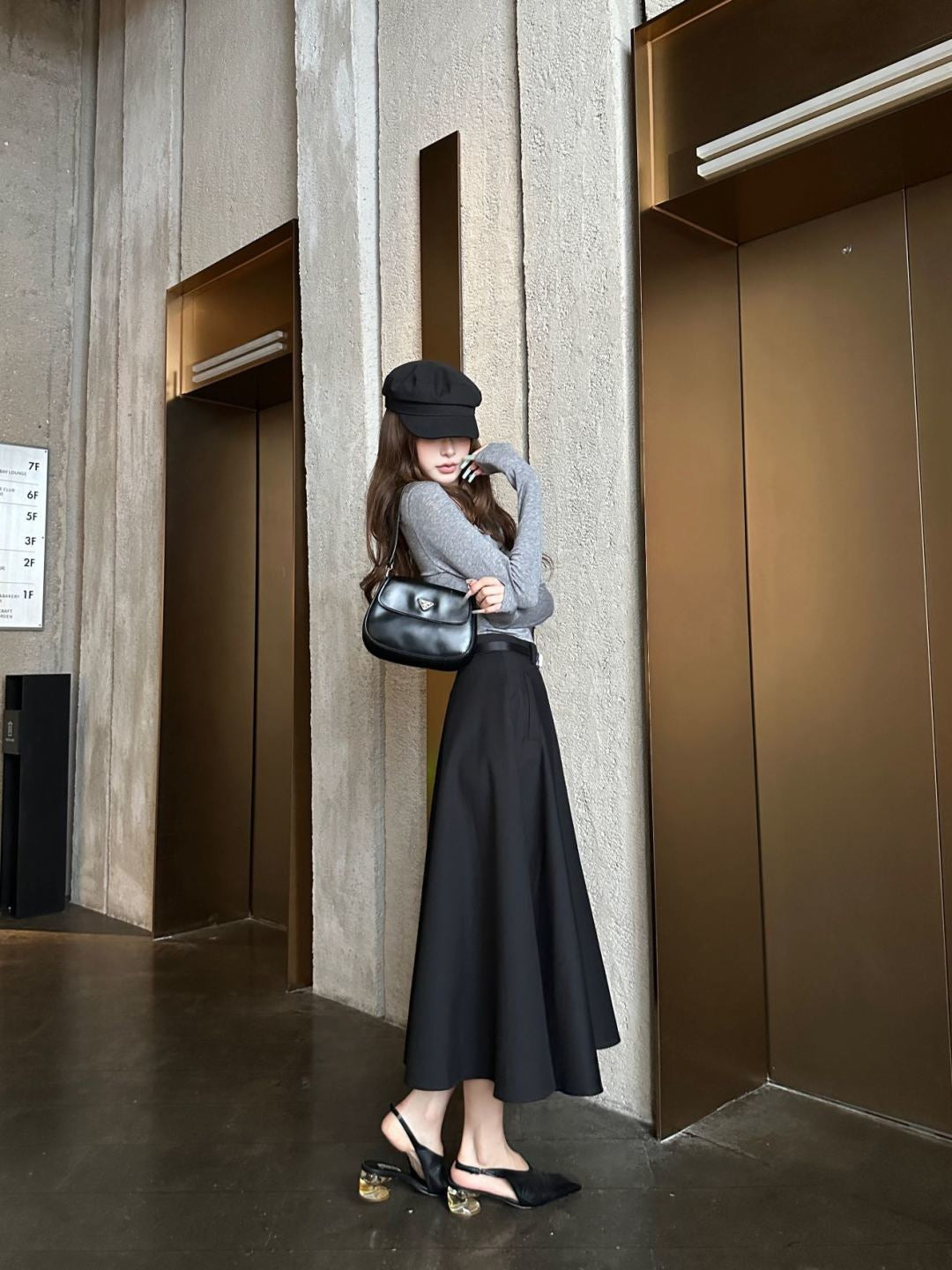 26FW New High-Waisted A-Line Skirt 🩶🖤