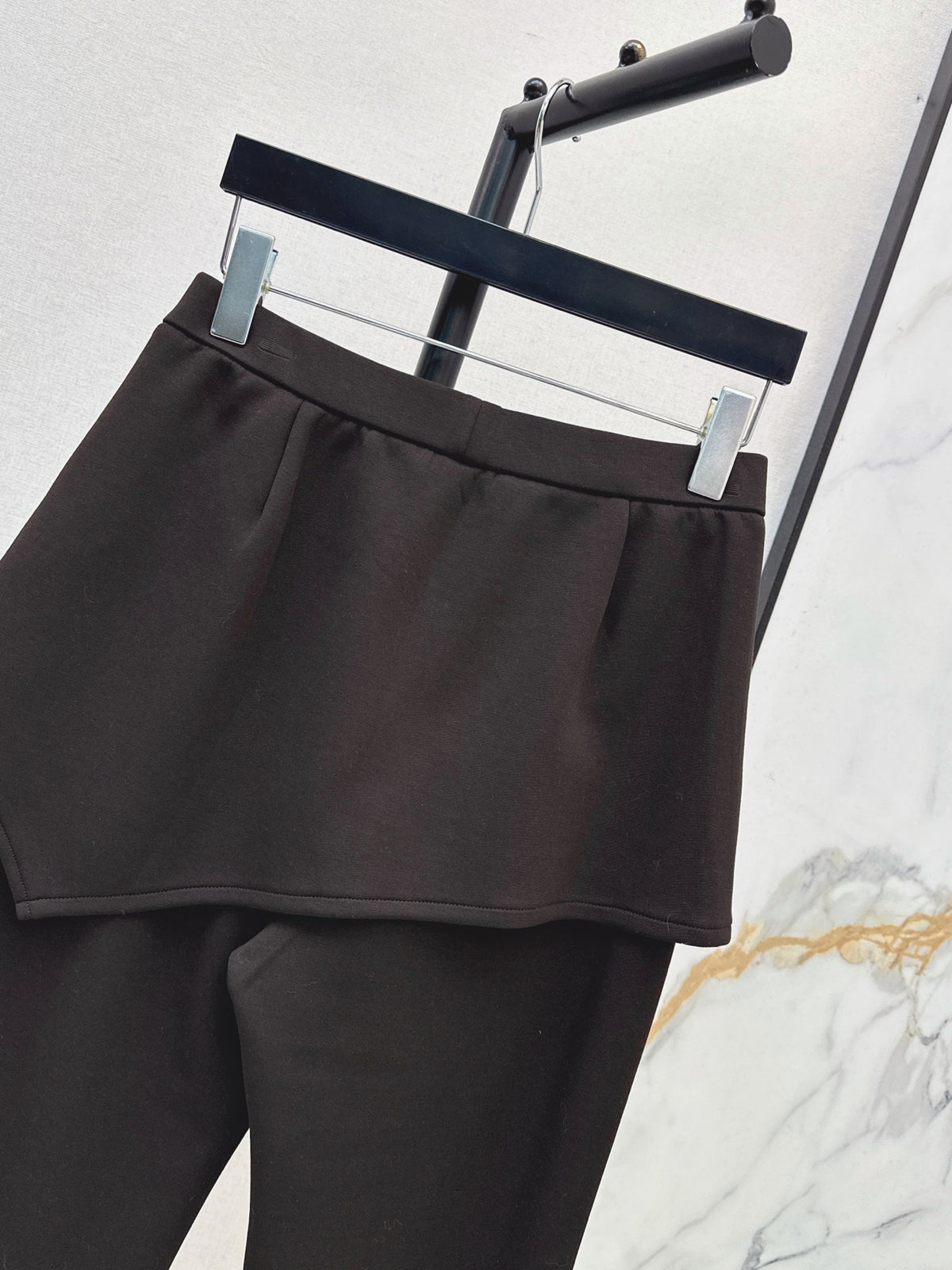26FW New Faux-Layered Skort 🤎🖤