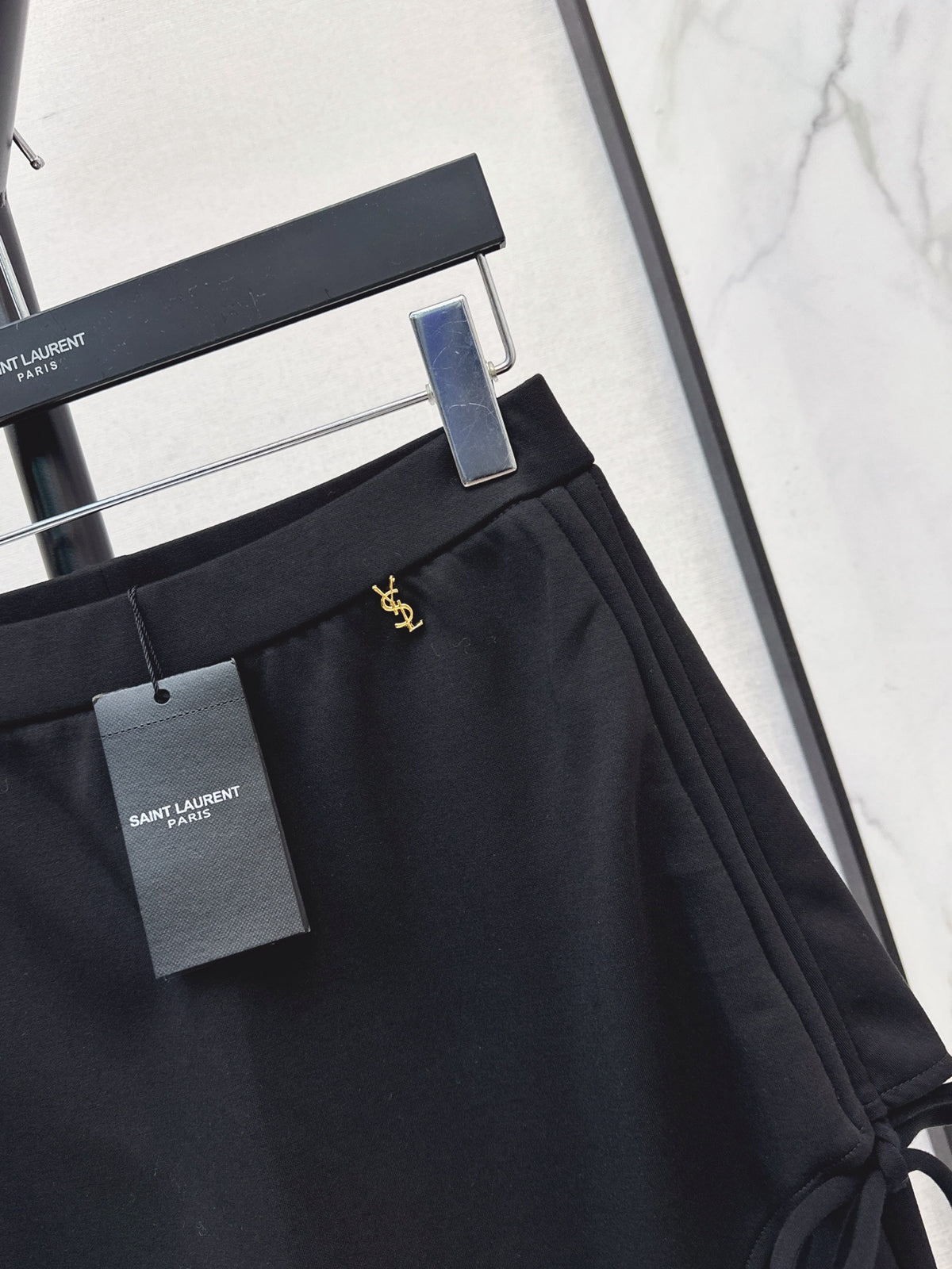 26FW New Faux-Layered Skort 🤎🖤