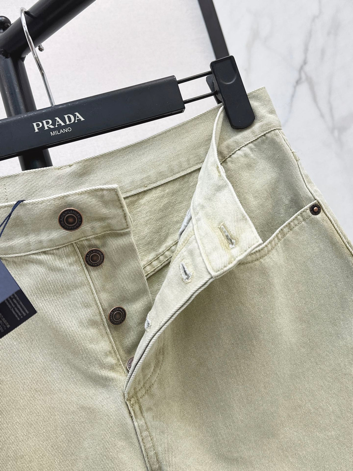 26FW New Distressed Straight-Leg Jeans 🤍