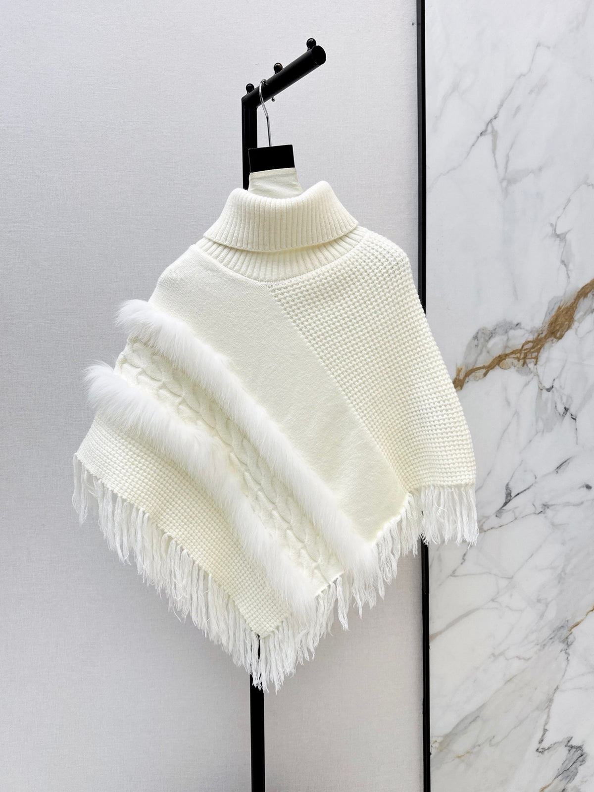 26FW New Fox Fur Collar Cape Coat 🤍