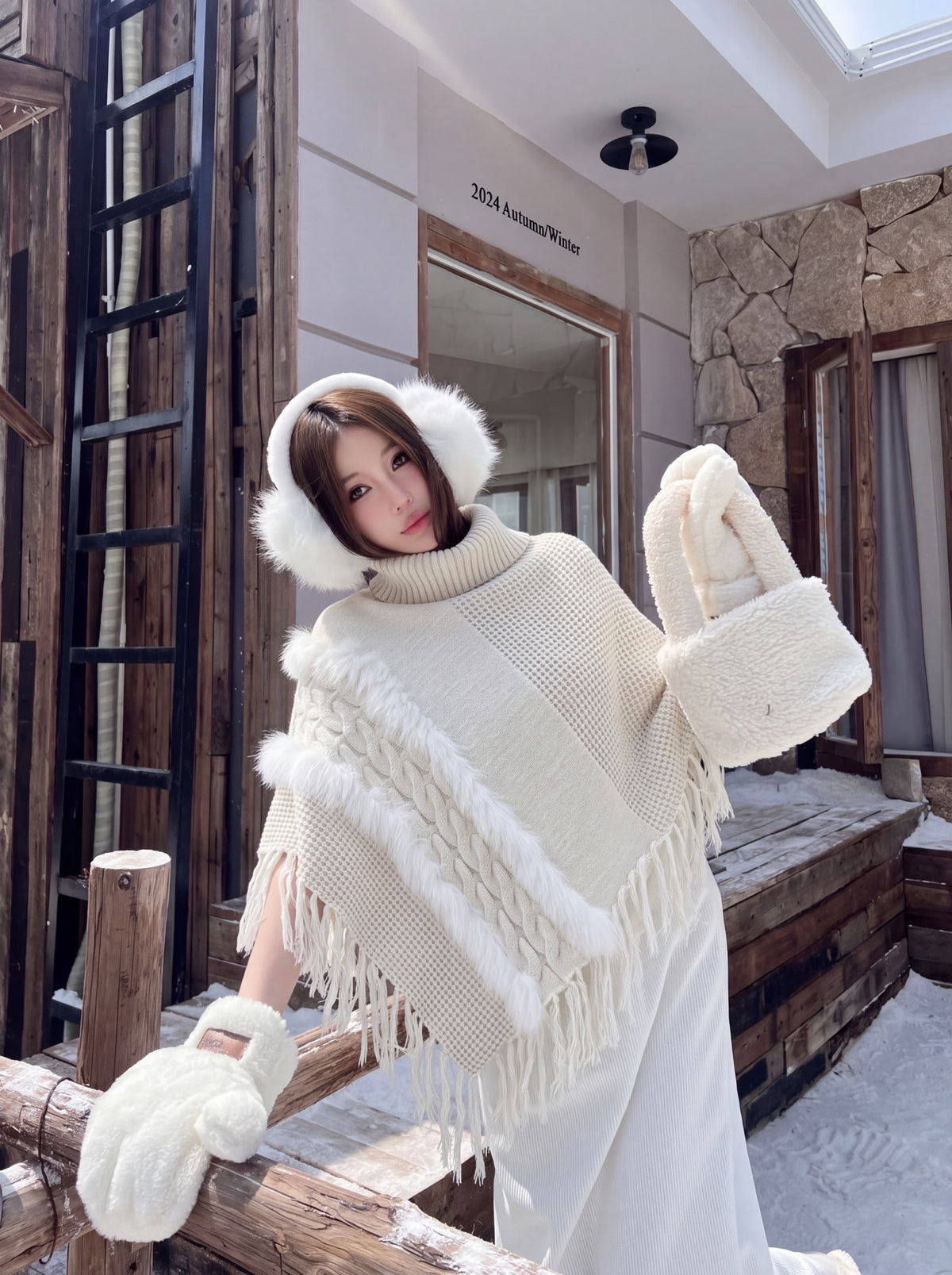 26FW New Fox Fur Collar Cape Coat 🤍