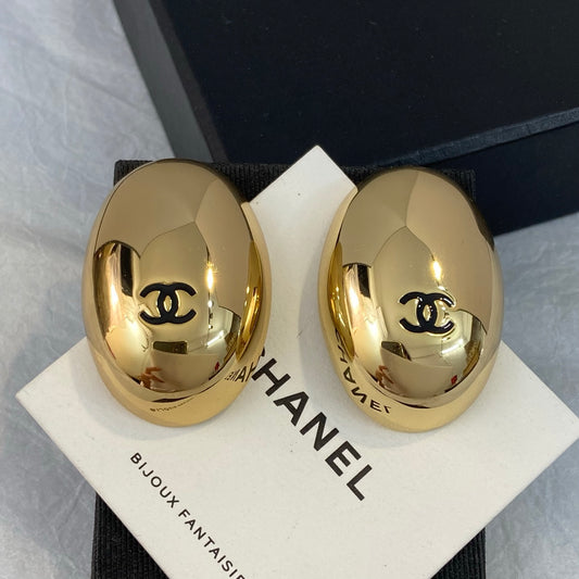 🔥Highest Quality🔥26FW New "Pigeon Egg" Stud Earrings – Gold/Silver 💛🤍