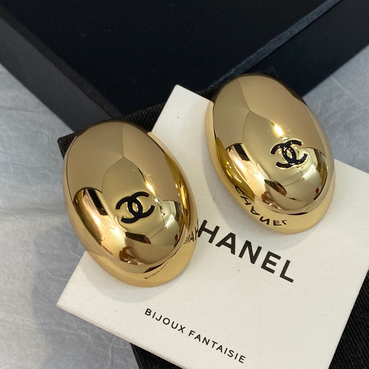 🔥Highest Quality🔥26FW New "Pigeon Egg" Stud Earrings – Gold/Silver 💛🤍