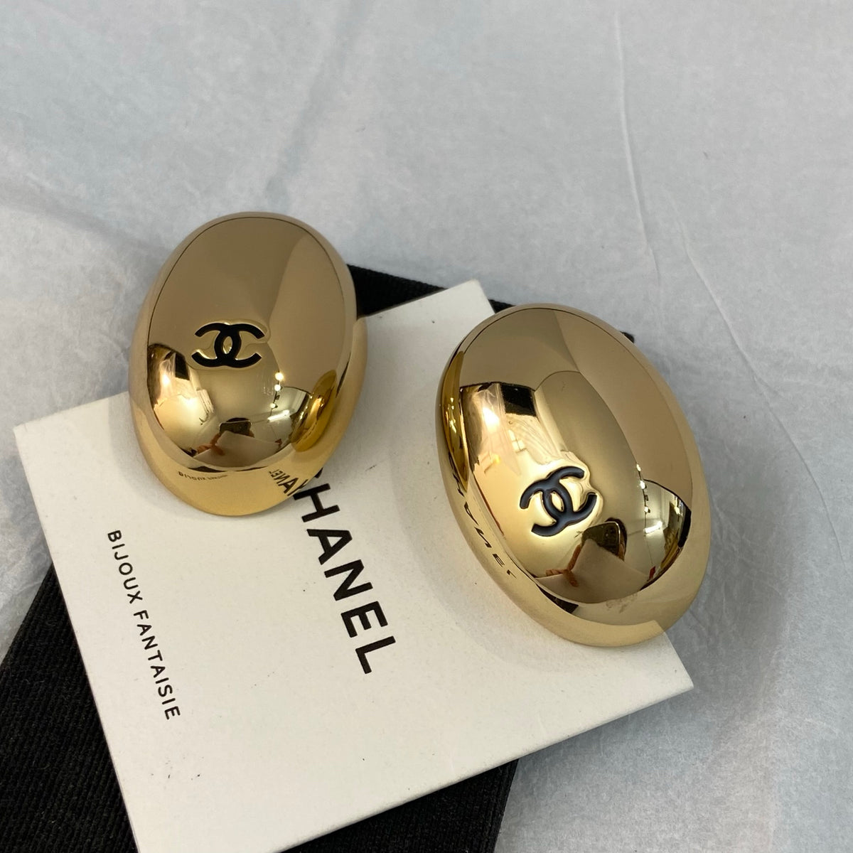 🔥Highest Quality🔥26FW New "Pigeon Egg" Stud Earrings – Gold/Silver 💛🤍
