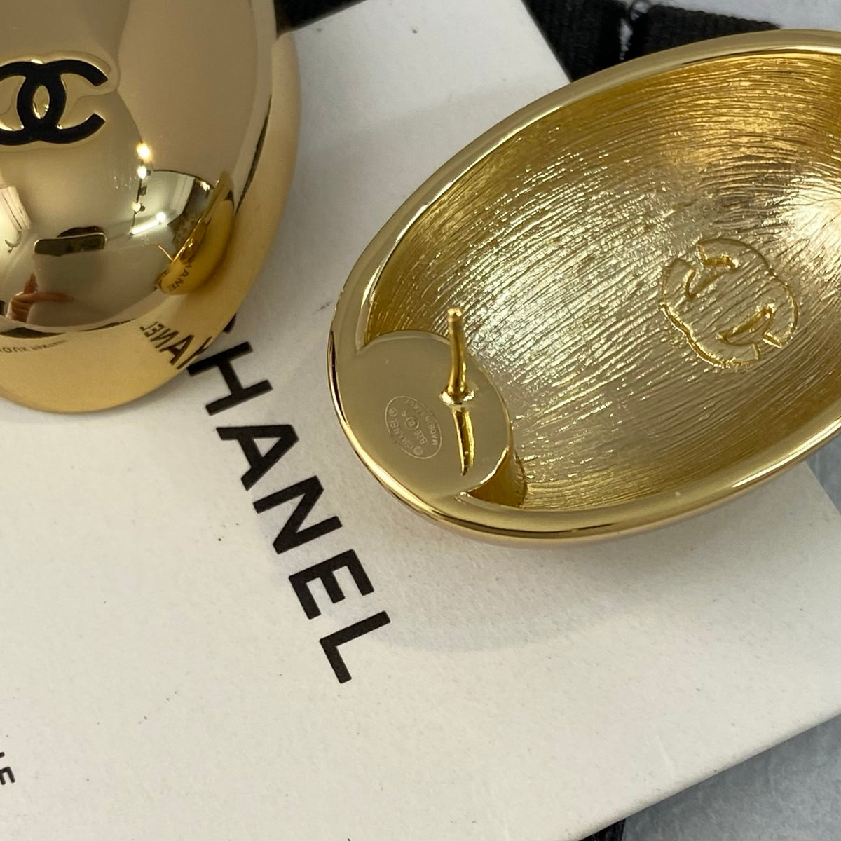 🔥Highest Quality🔥26FW New "Pigeon Egg" Stud Earrings – Gold/Silver 💛🤍