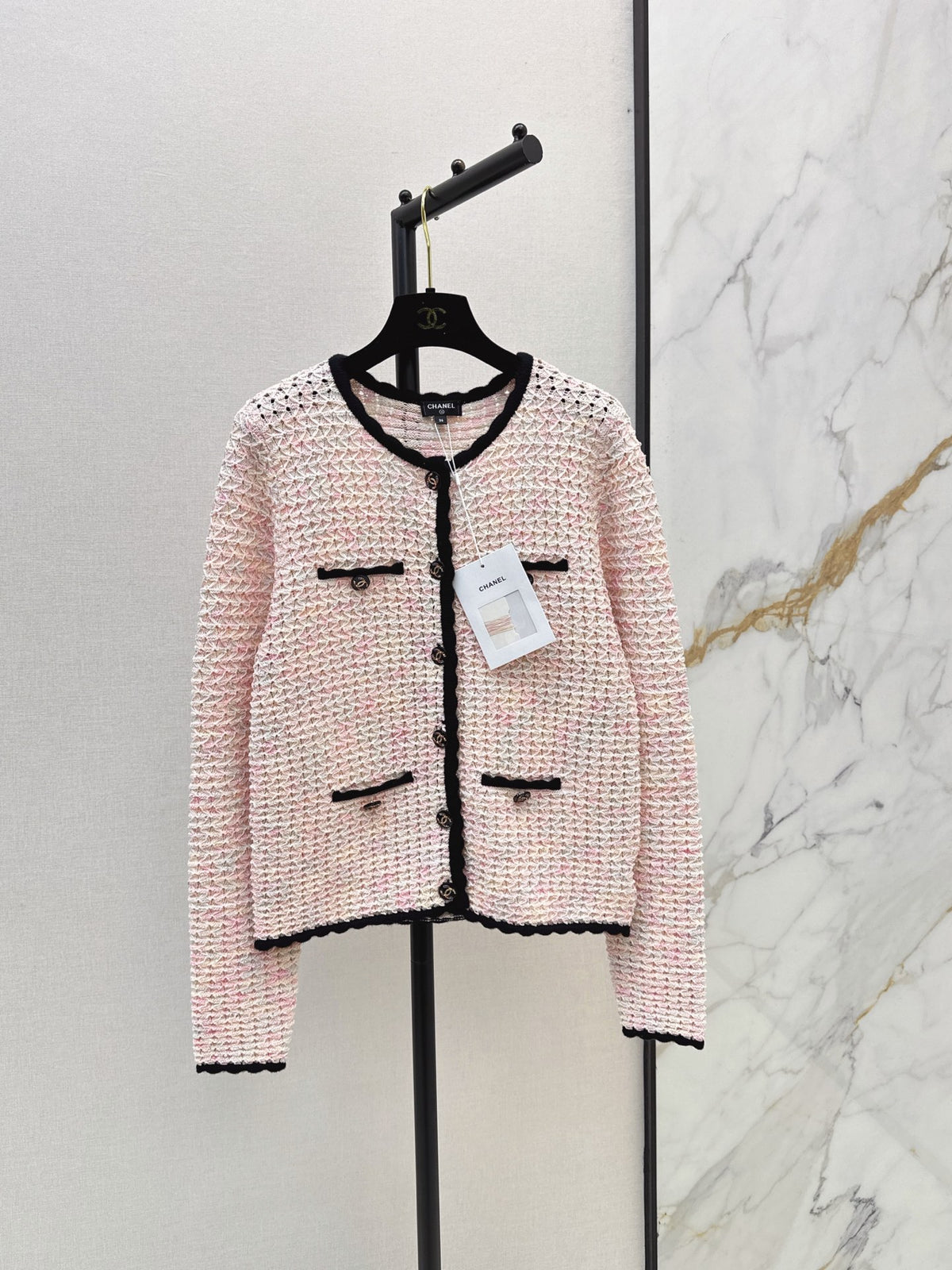 26FW New Cut-out Crew Neck Cardigan 🩷🩶