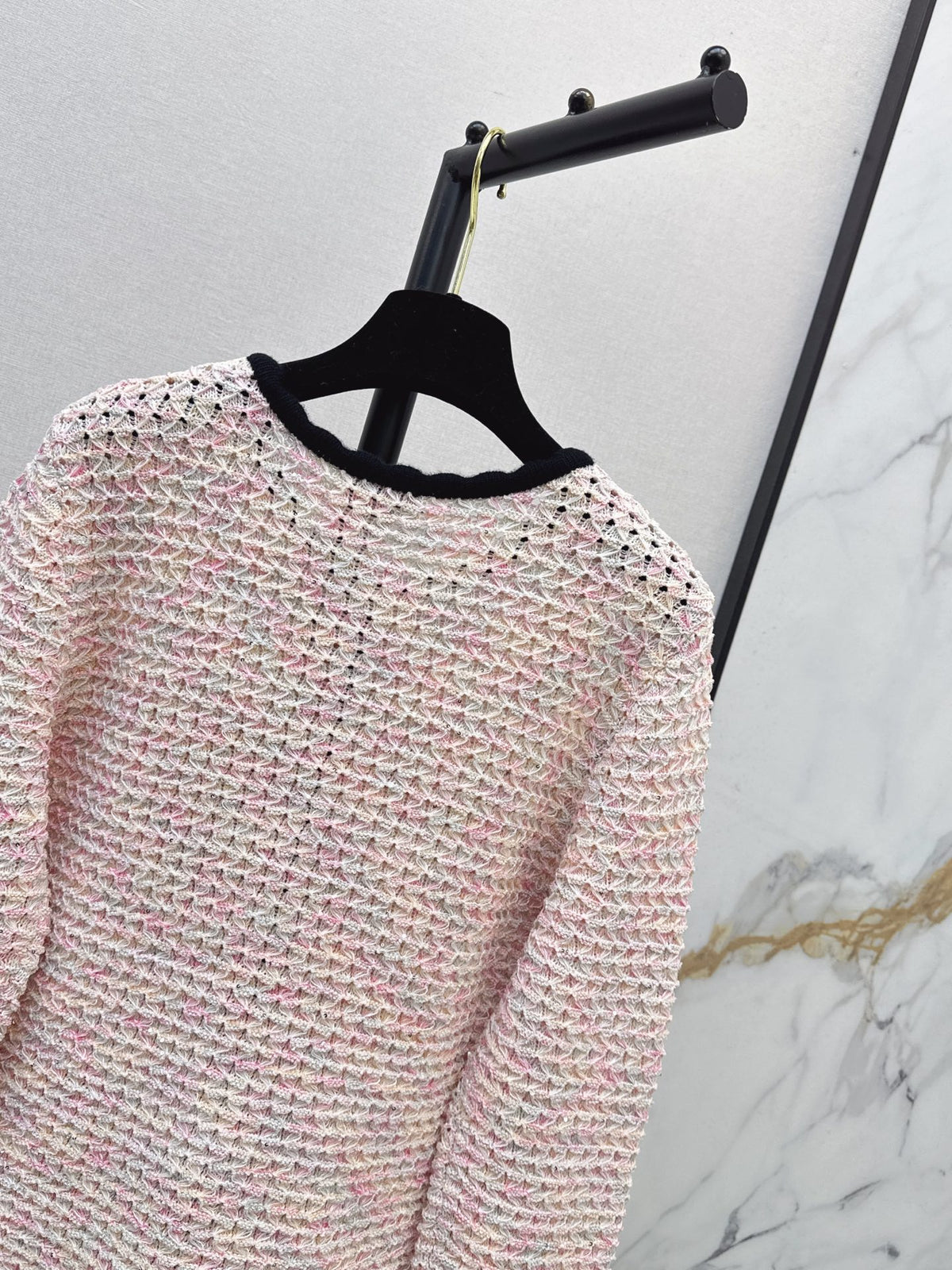26FW New Cut-out Crew Neck Cardigan 🩷🩶