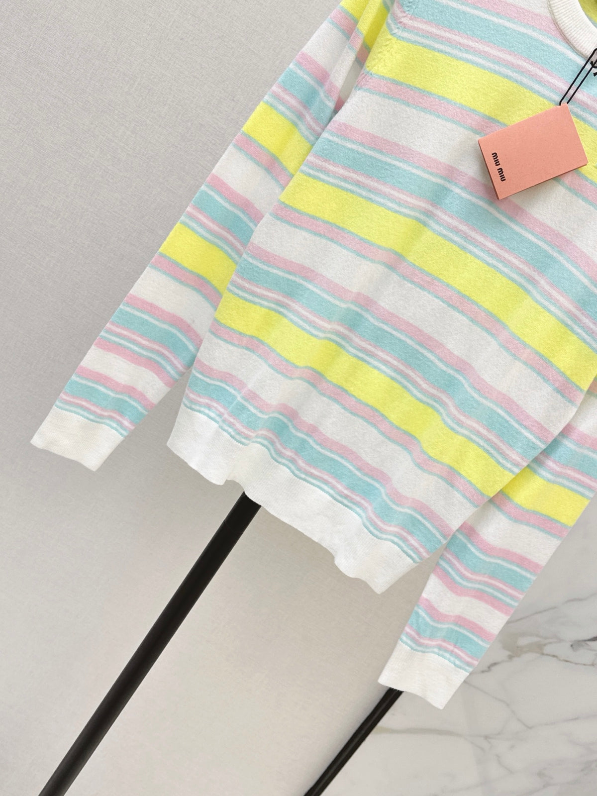 26FW New Colorful Striped Crew-Neck Sweater 🖤