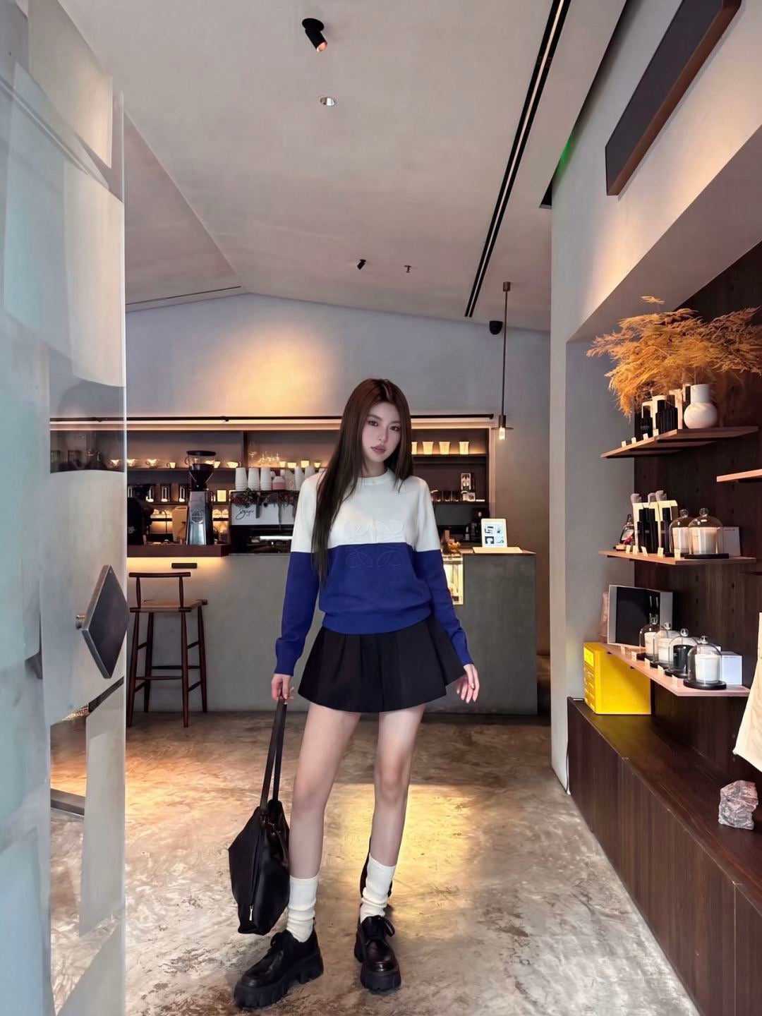 26FW New Classic Crew-Neck Sweater 🧡💙