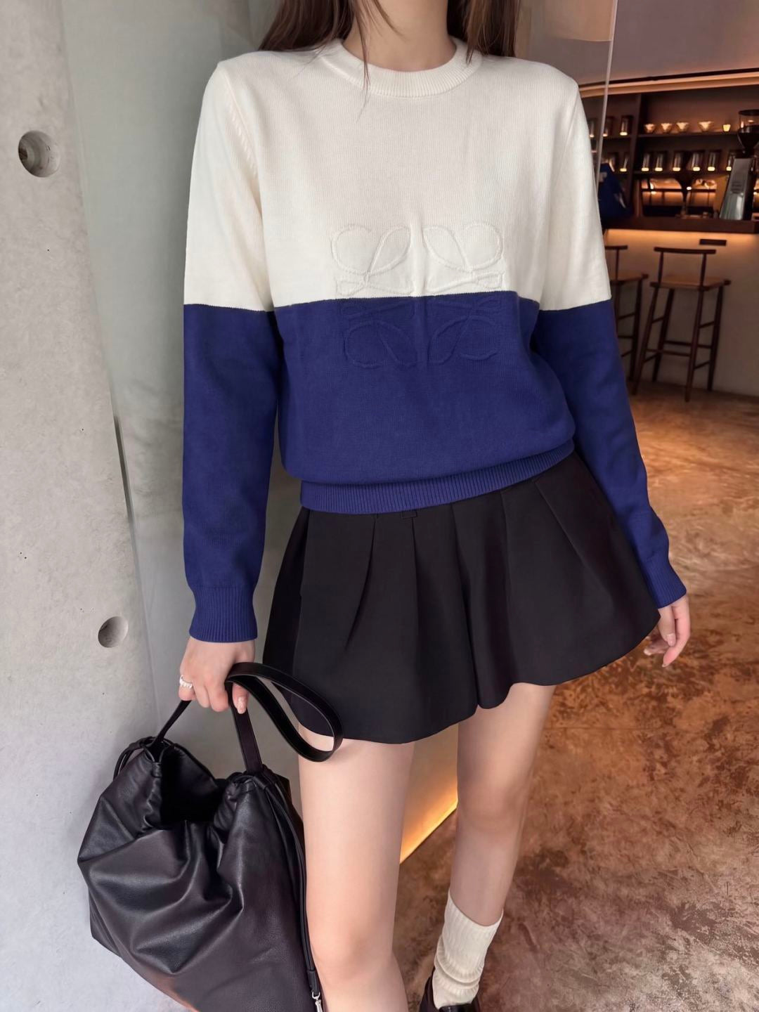 26FW New Classic Crew-Neck Sweater 🧡💙