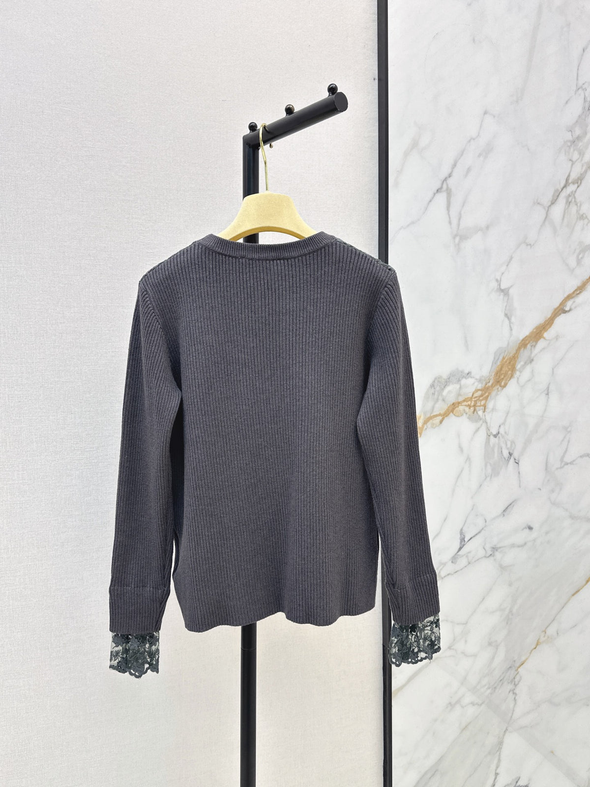 26FW New Lace-Panel Long-Sleeve Sweater 🤍🩶