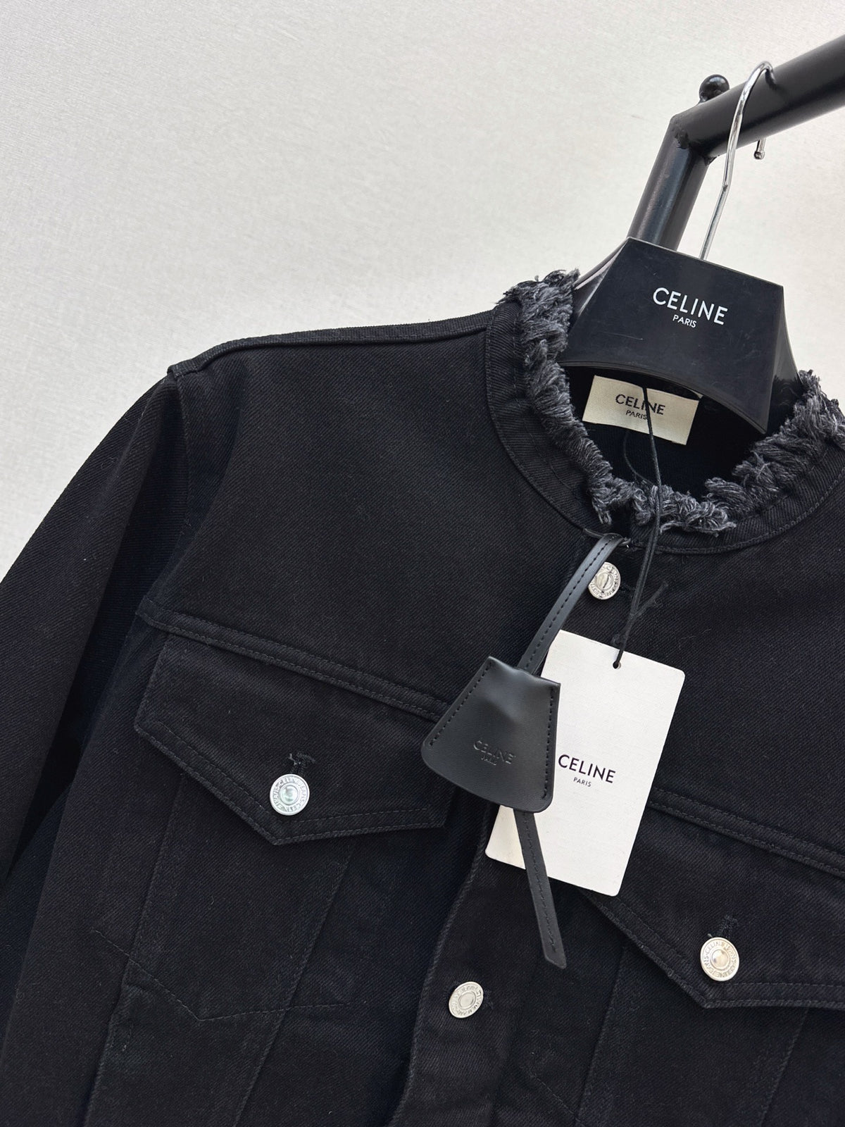 26FW New Crew-Neck Denim Jacket 🖤