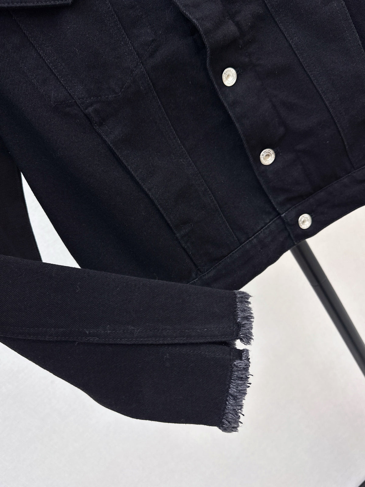 26FW New Crew-Neck Denim Jacket 🖤