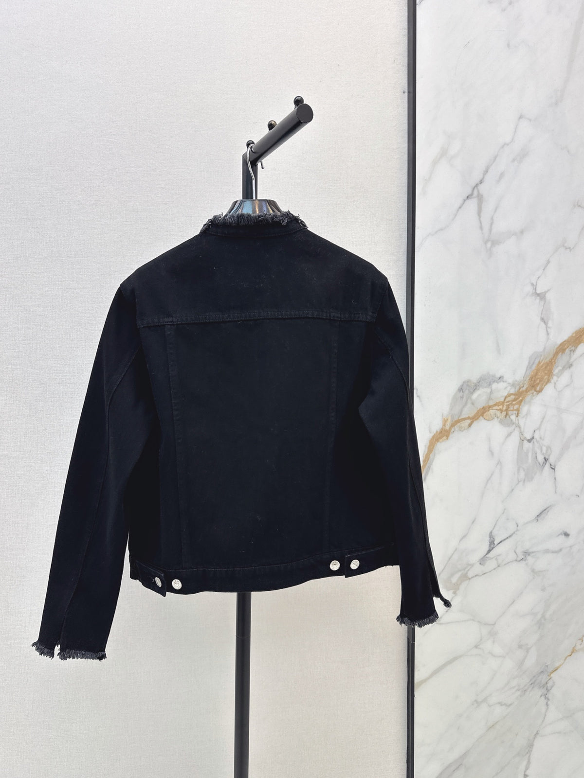 26FW New Crew-Neck Denim Jacket 🖤