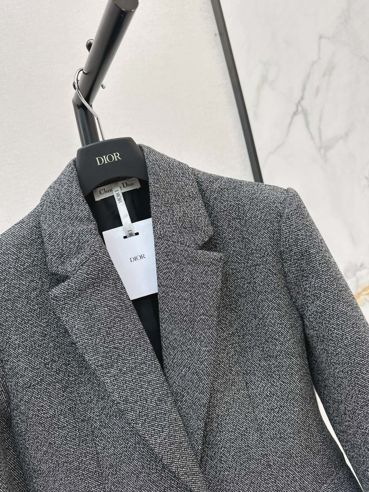 26FW New Wool Blazer with Lapel and Waist-Cinching Detail 🩶